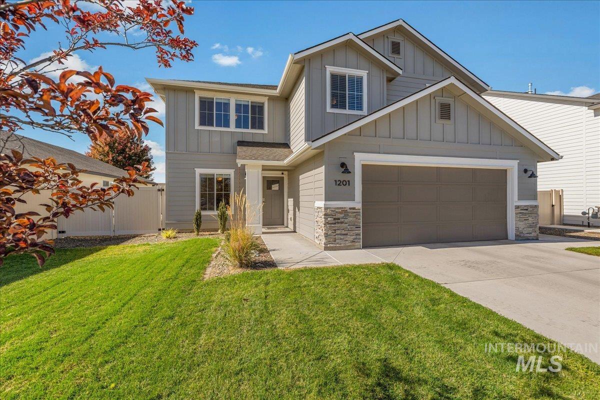 1201 N Bowknot Lake Ave, Star, Idaho 83669, 4 Bedrooms, 2.5 Bathrooms, Residential For Sale, Price $545,000, 99003825