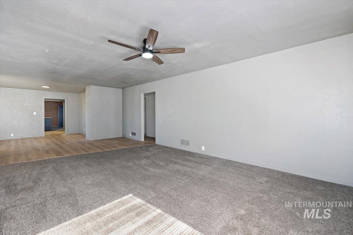 586 Fillmore, Twin Falls, Idaho 83301, 3 Bedrooms, 2 Bathrooms, Residential For Sale, Price $319,900, 99003829