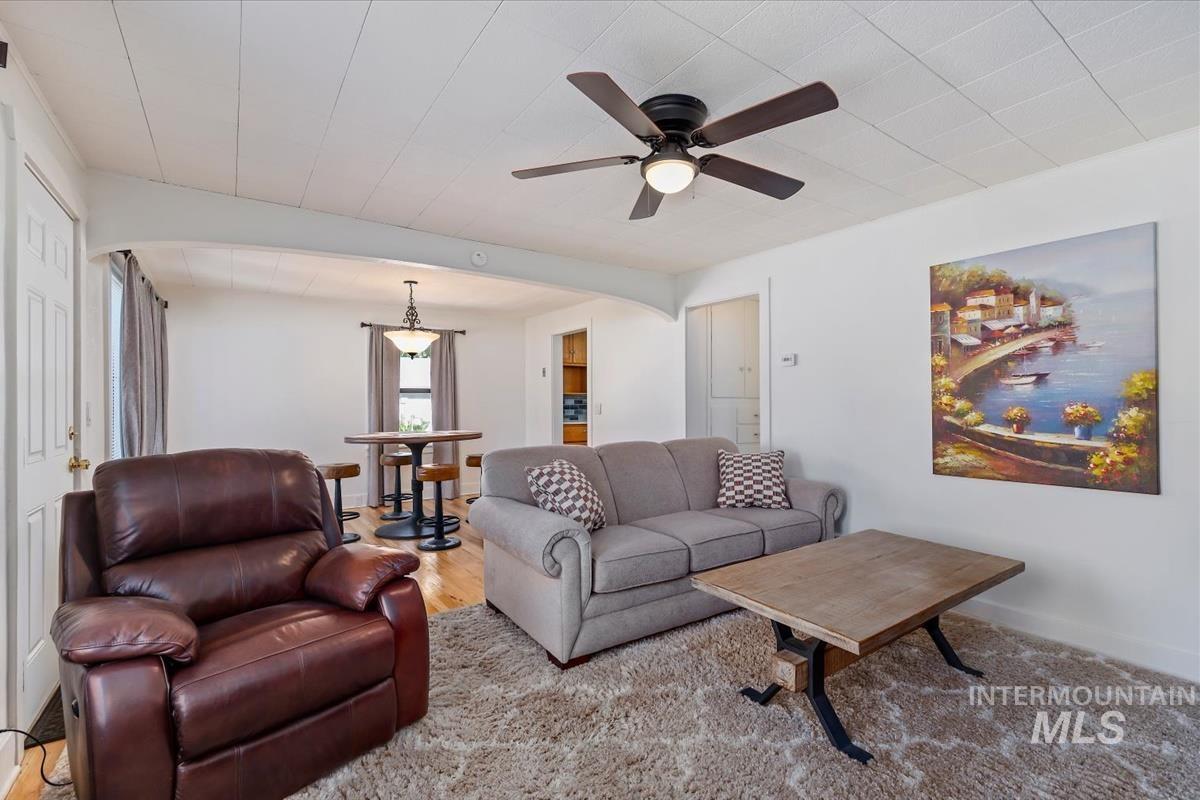 108 22nd Ave. S., Nampa, Idaho 83651, 2 Bedrooms, 1 Bathroom, Residential For Sale, Price $299,900, 99003833
