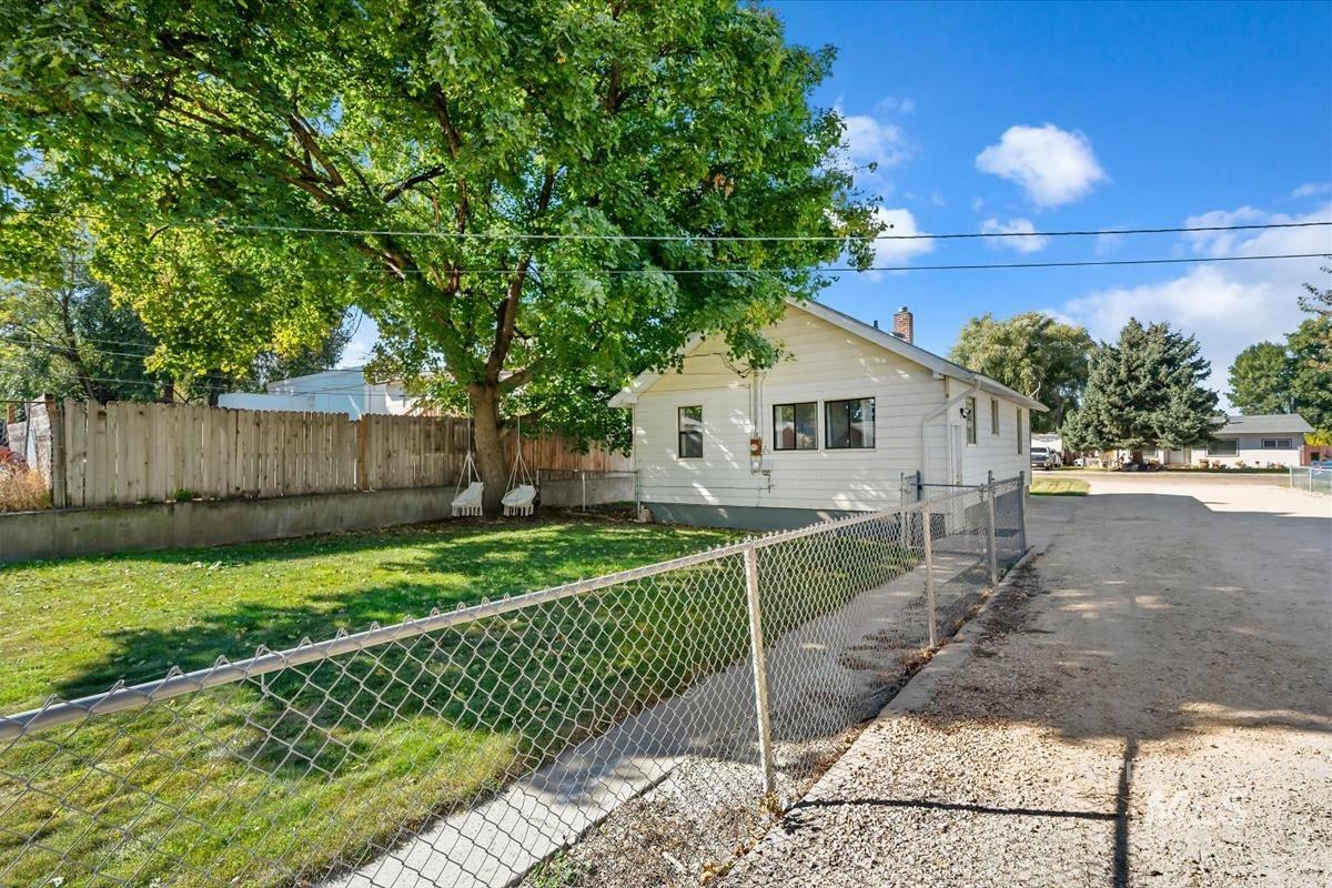 108 22nd Ave. S., Nampa, Idaho 83651, 2 Bedrooms, 1 Bathroom, Residential For Sale, Price $299,900, 99003833