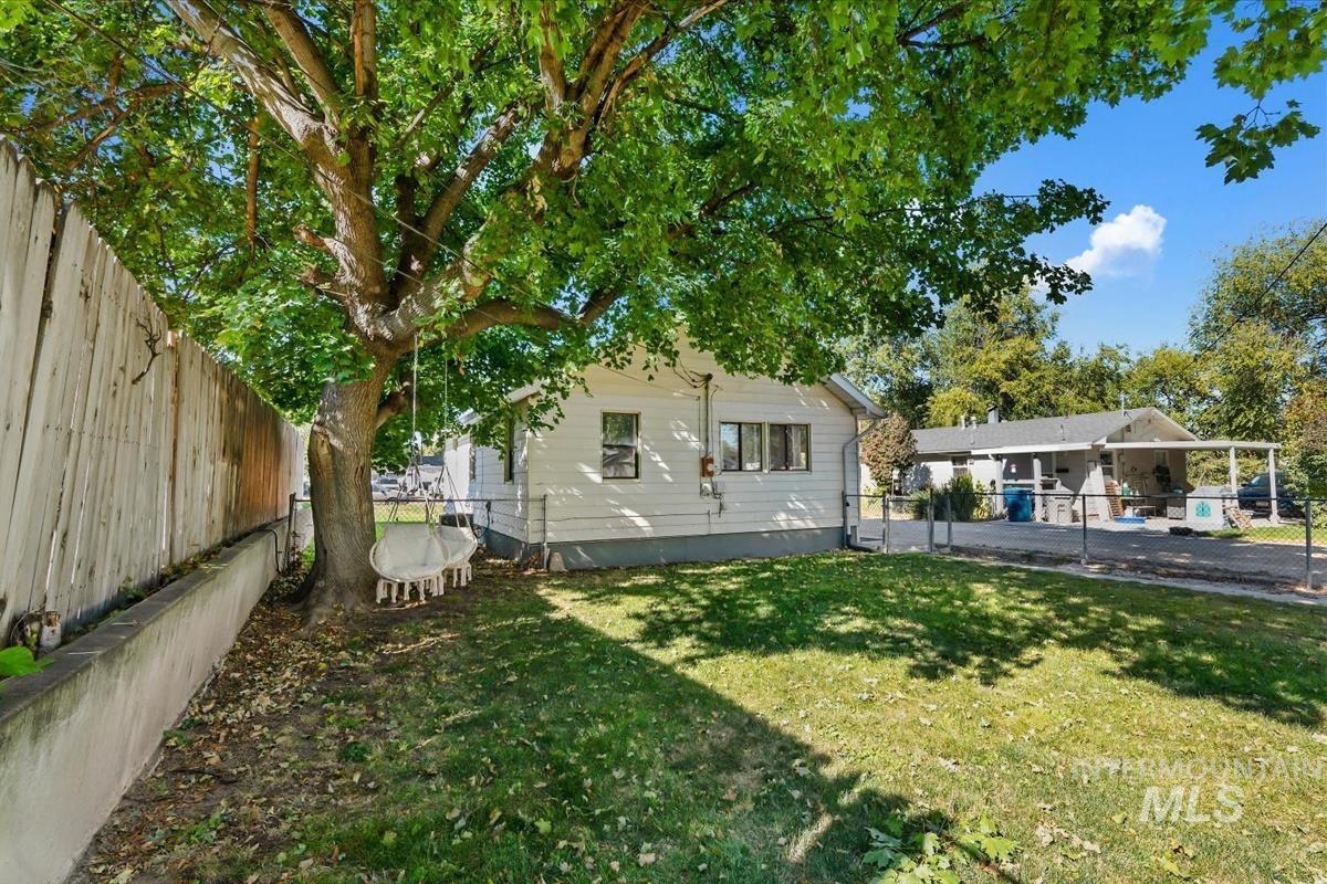 108 22nd Ave. S., Nampa, Idaho 83651, 2 Bedrooms, 1 Bathroom, Residential For Sale, Price $299,900, 99003833