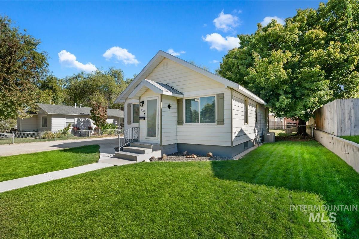 108 22nd Ave. S., Nampa, Idaho 83651, 2 Bedrooms, 1 Bathroom, Residential For Sale, Price $299,900, 99003833