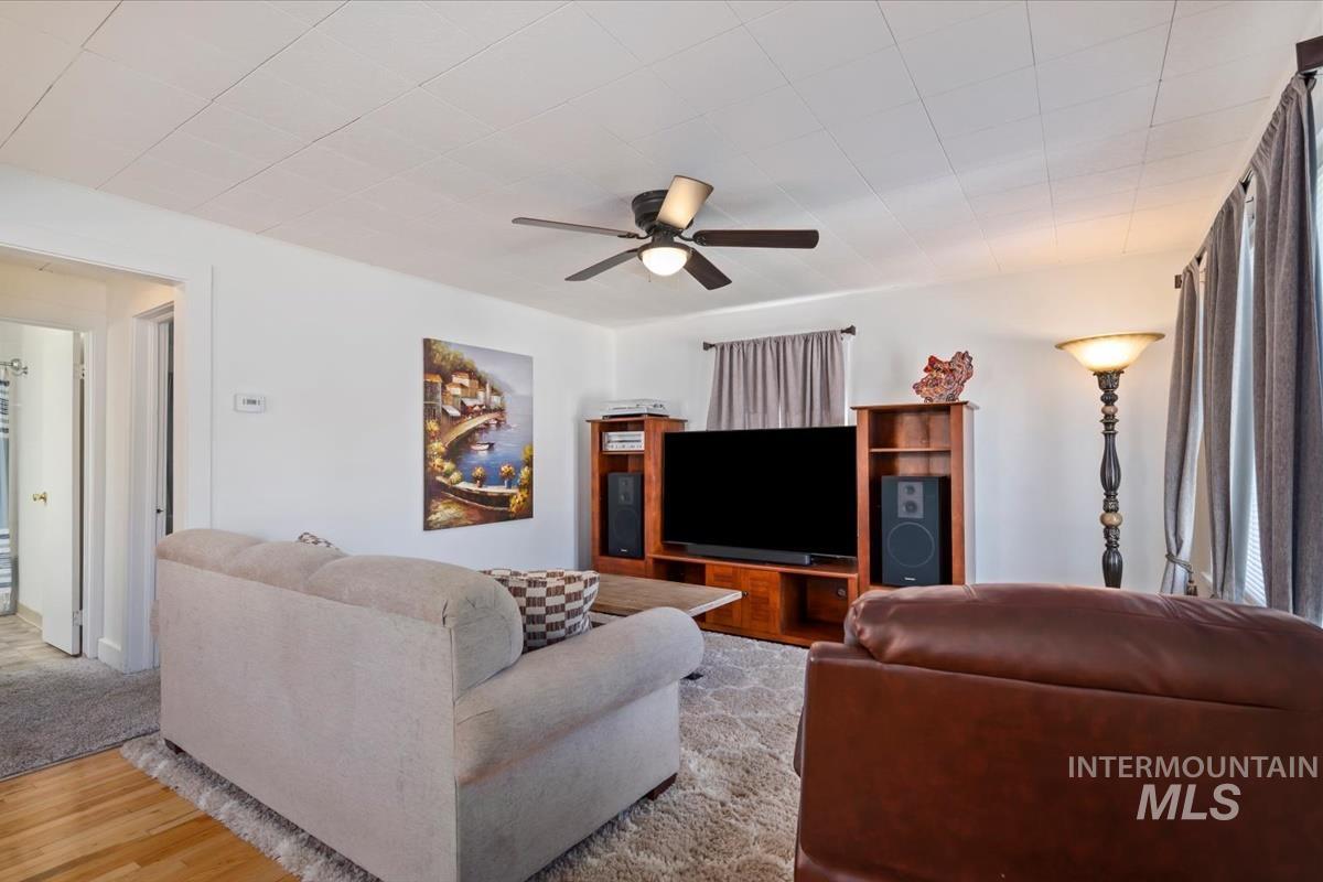 108 22nd Ave. S., Nampa, Idaho 83651, 2 Bedrooms, 1 Bathroom, Residential For Sale, Price $299,900, 99003833