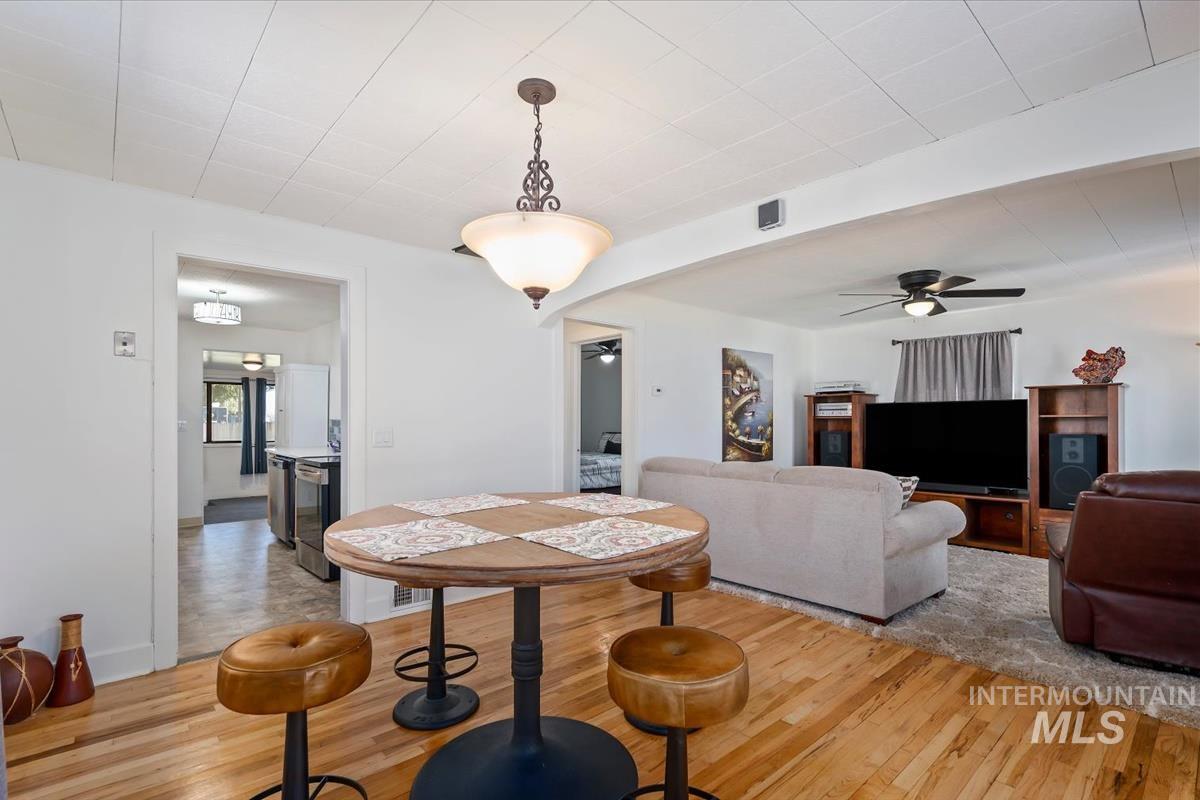 108 22nd Ave. S., Nampa, Idaho 83651, 2 Bedrooms, 1 Bathroom, Residential For Sale, Price $299,900, 99003833