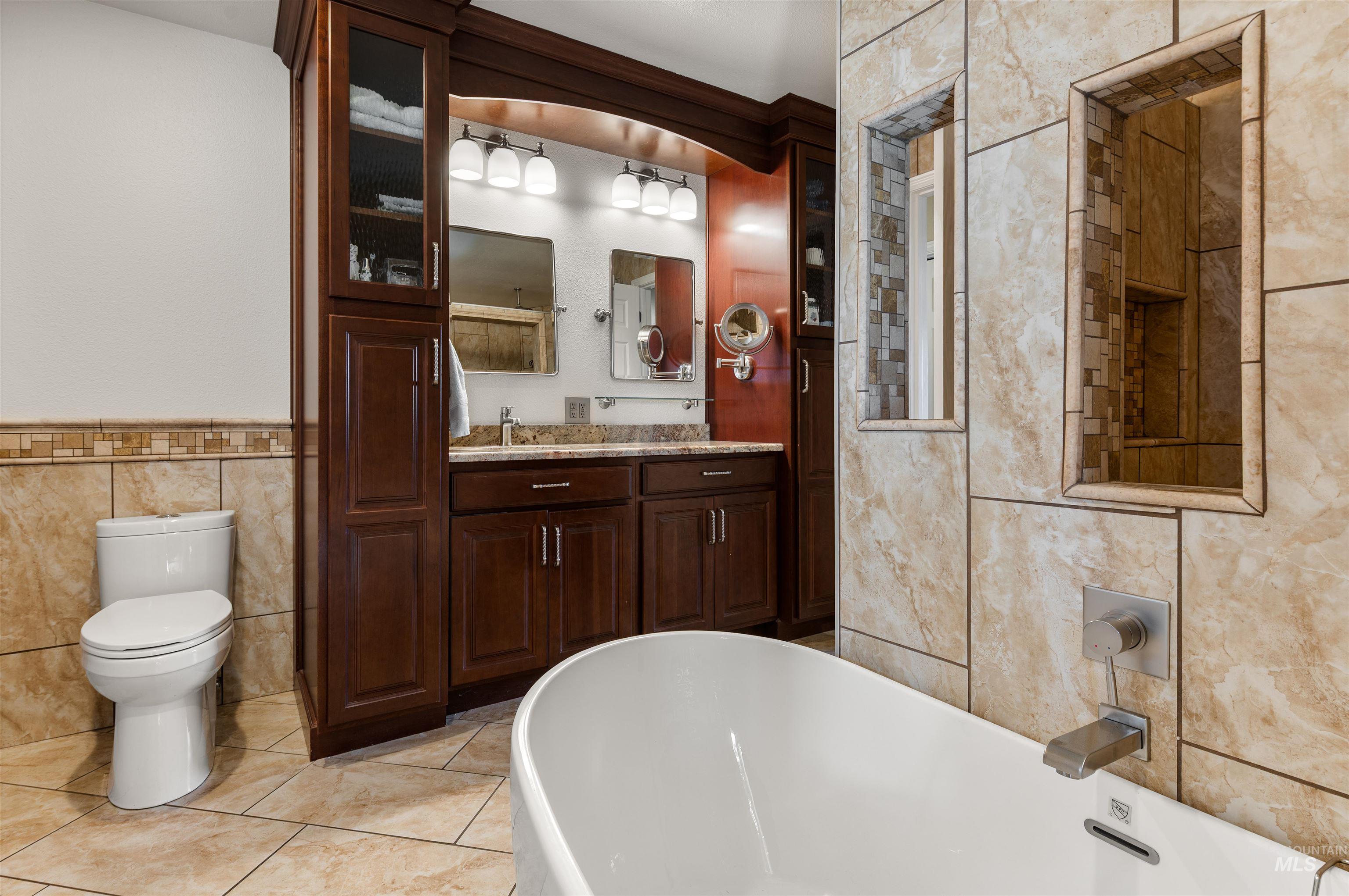 1623 9th Avenue, Clarkston, Washington 99403, 3 Bedrooms, 2 Bathrooms, Residential For Sale, Price $455,000, 99003834