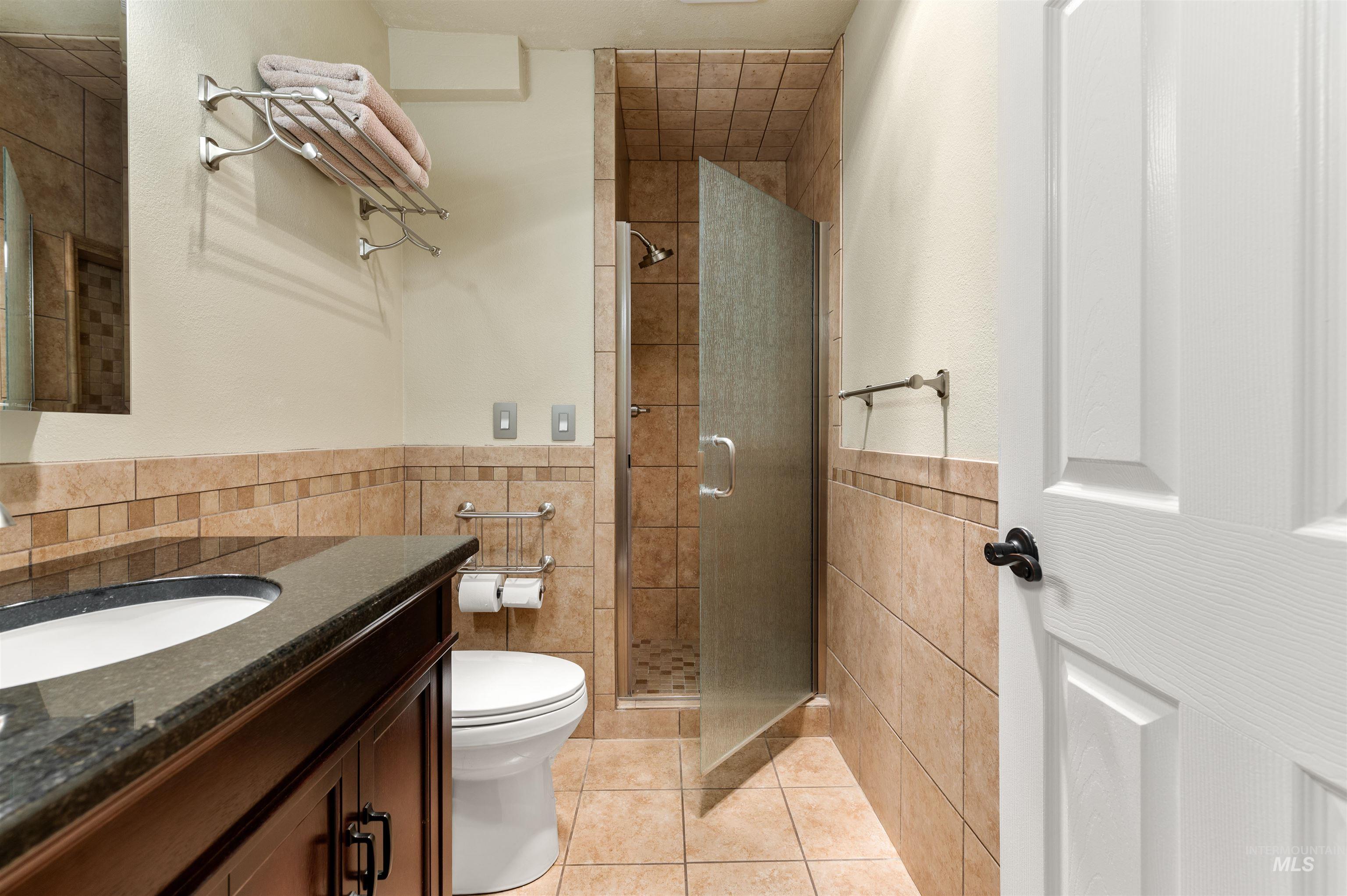 1623 9th Avenue, Clarkston, Washington 99403, 3 Bedrooms, 2 Bathrooms, Residential For Sale, Price $455,000, 99003834