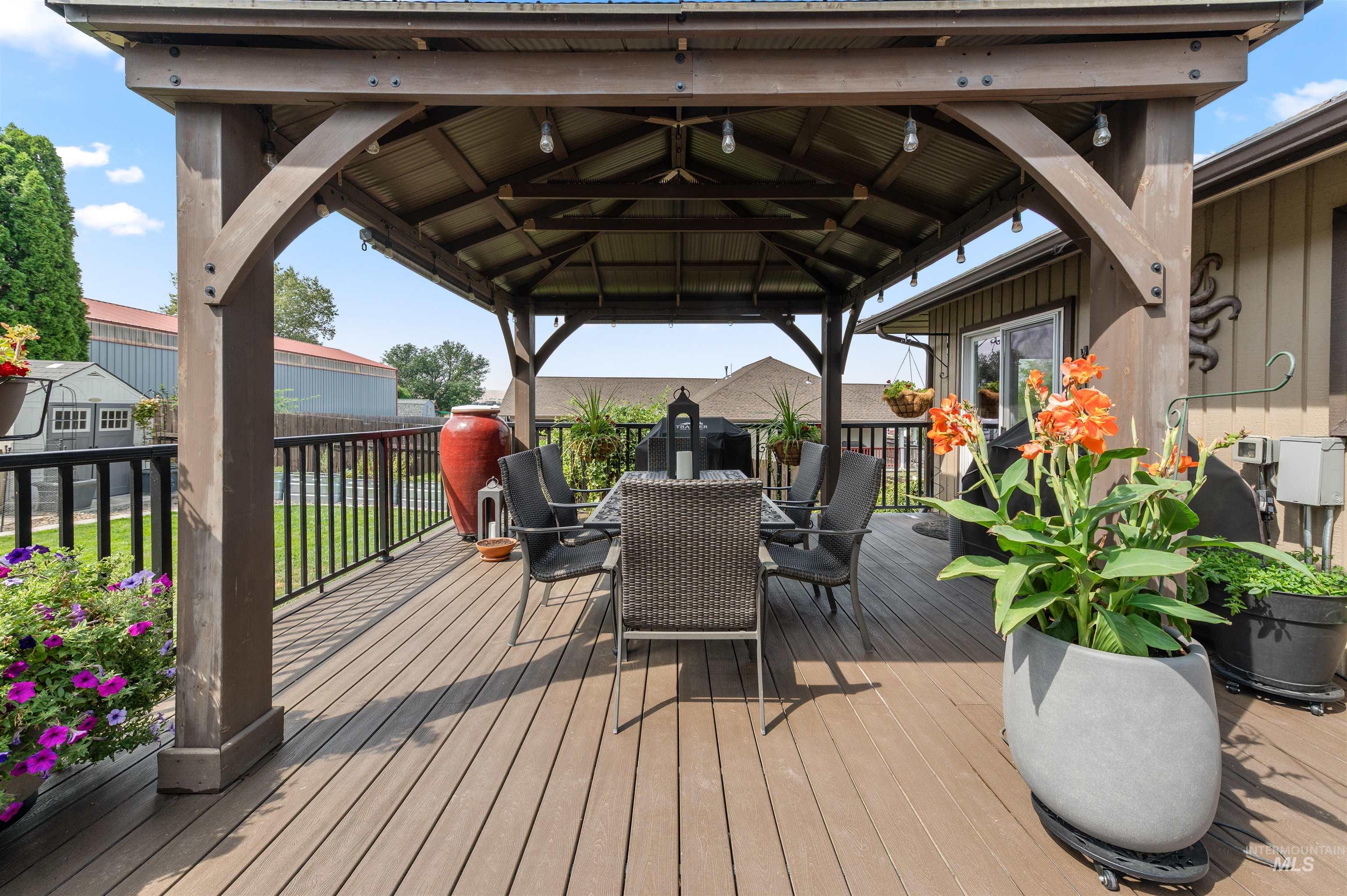 1623 9th Avenue, Clarkston, Washington 99403, 3 Bedrooms, 2 Bathrooms, Residential For Sale, Price $455,000, 99003834