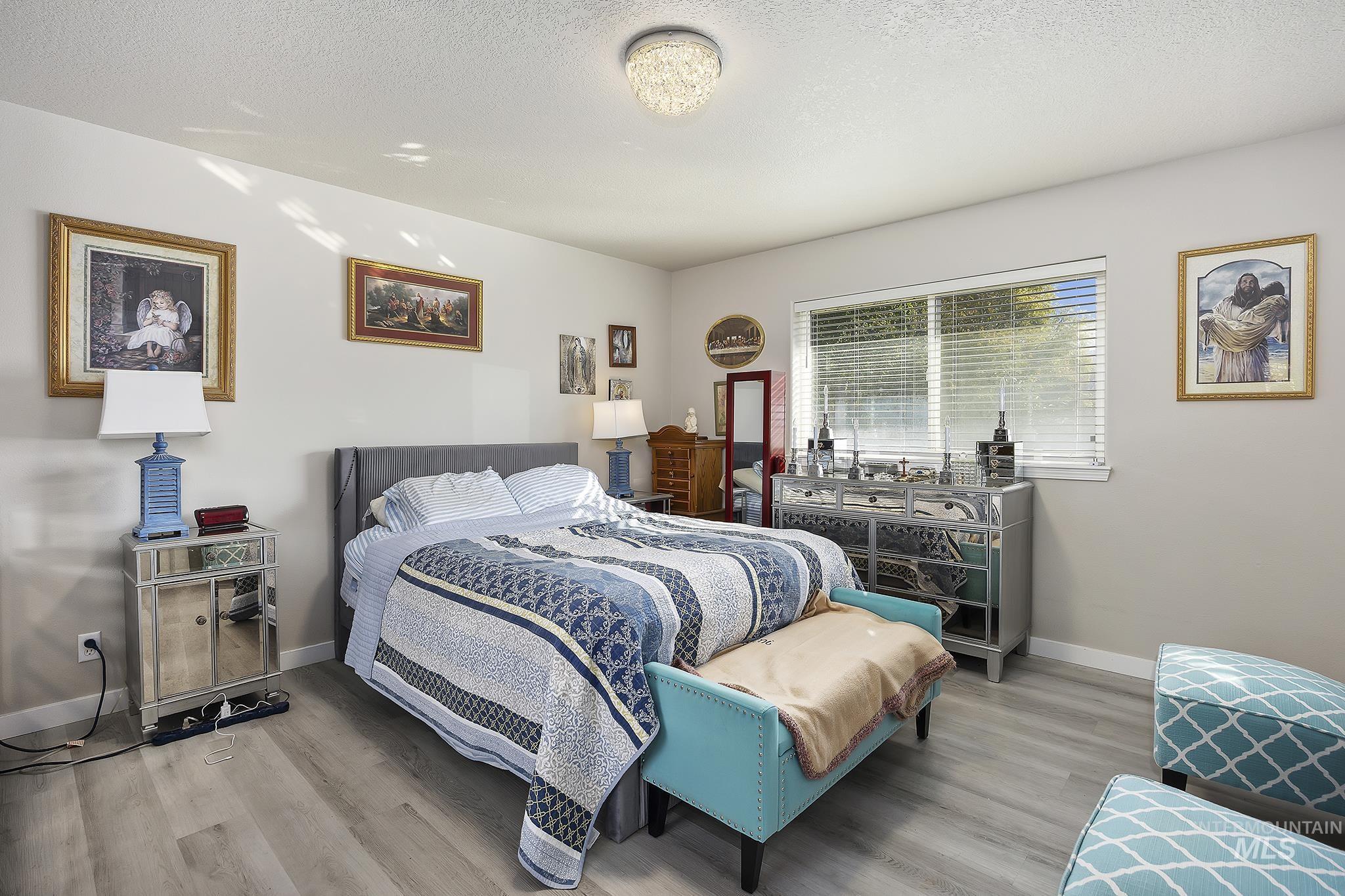 456 Trotter Dr, Twin Falls, Idaho 83301, 3 Bedrooms, 2 Bathrooms, Residential For Sale, Price $419,900, 99003837