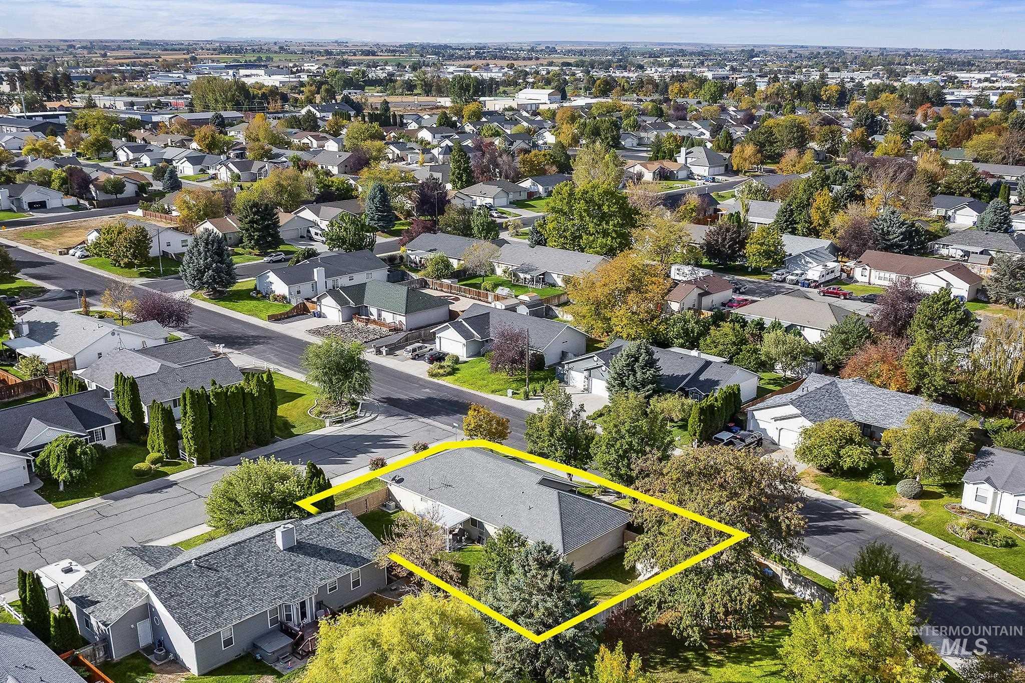 456 Trotter Dr, Twin Falls, Idaho 83301, 3 Bedrooms, 2 Bathrooms, Residential For Sale, Price $419,900, 99003837