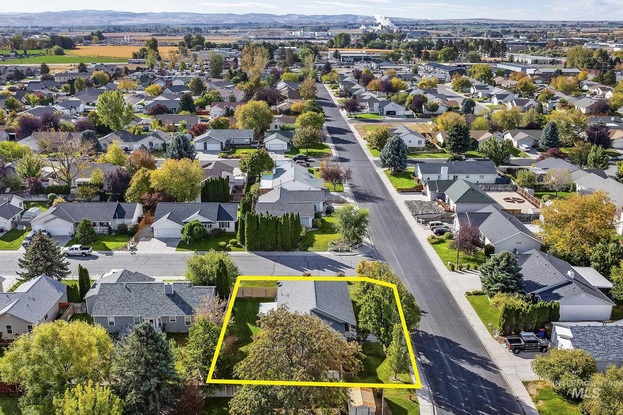 456 Trotter Dr, Twin Falls, Idaho 83301, 3 Bedrooms, 2 Bathrooms, Residential For Sale, Price $419,900, 99003837