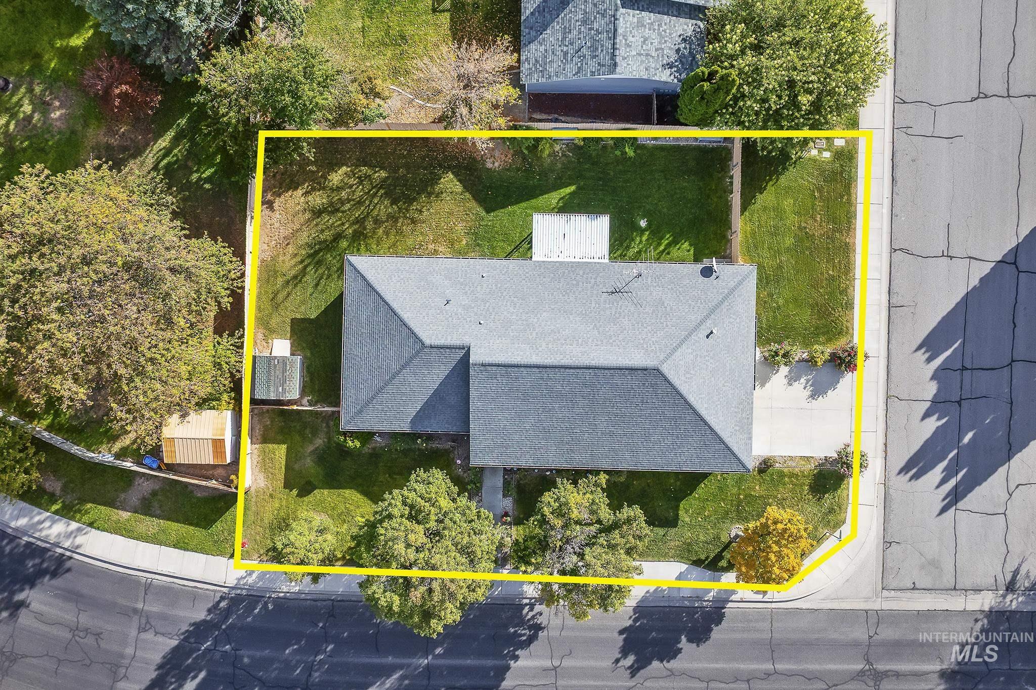 456 Trotter Dr, Twin Falls, Idaho 83301, 3 Bedrooms, 2 Bathrooms, Residential For Sale, Price $419,900, 99003837