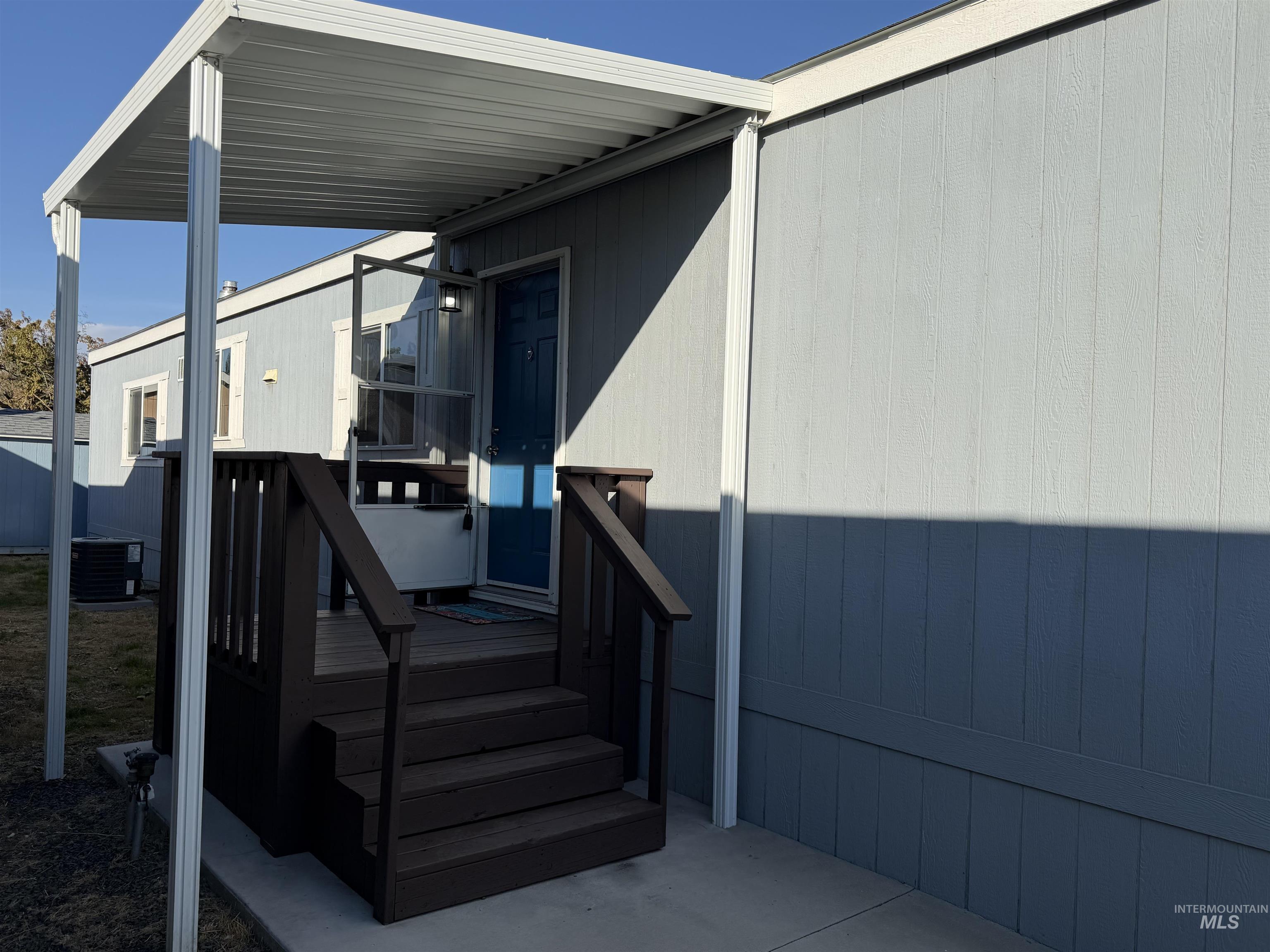 181 N Liberty Street, Boise, Idaho 83704, 3 Bedrooms, 2 Bathrooms, Residential For Sale, Price $99,900,MLS 99003842