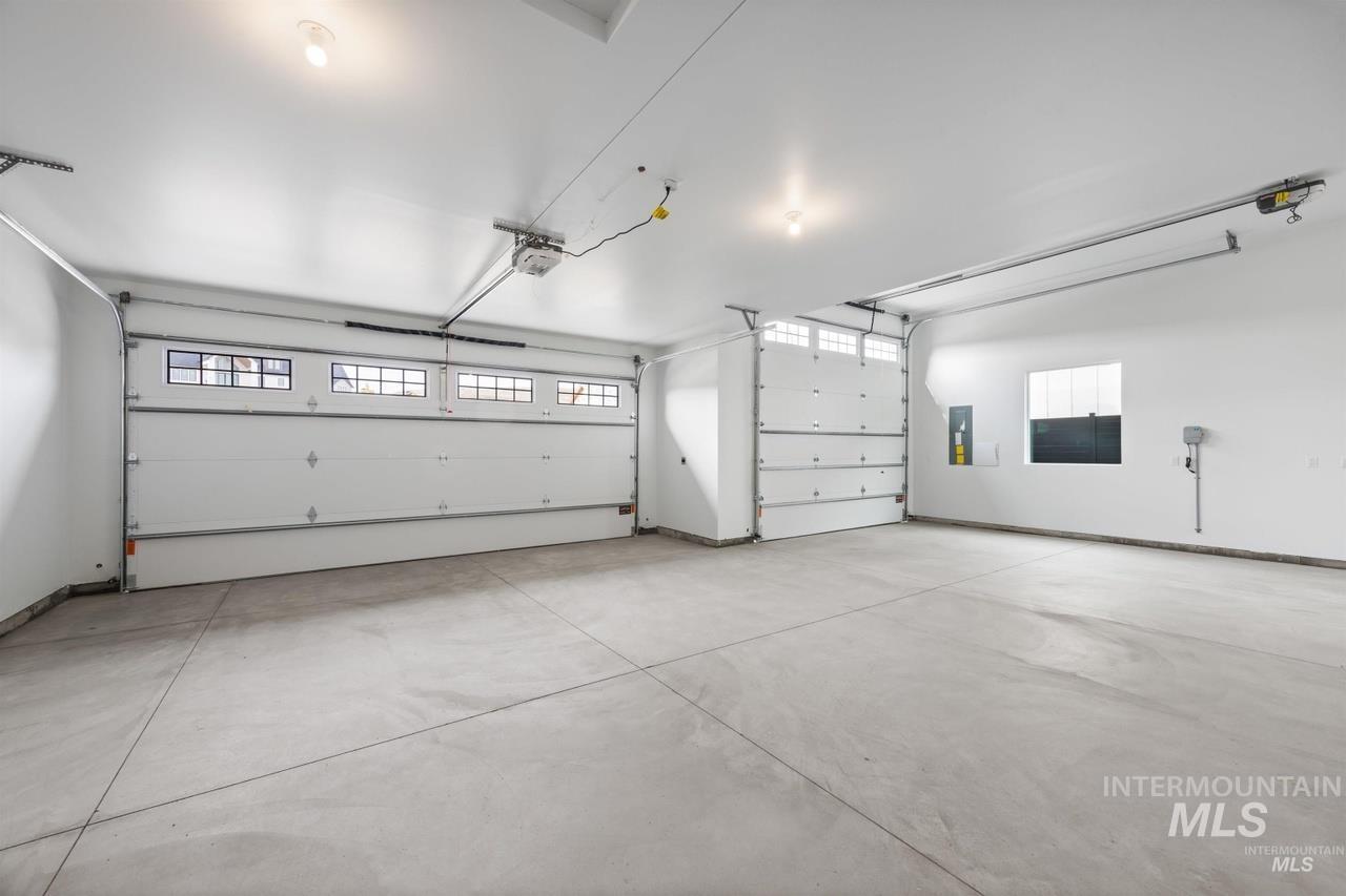 1763 W Lone Mountain Dr, Eagle, Idaho 83616, 3 Bedrooms, 3 Bathrooms, Residential For Sale, Price $1,149,500, 99003843