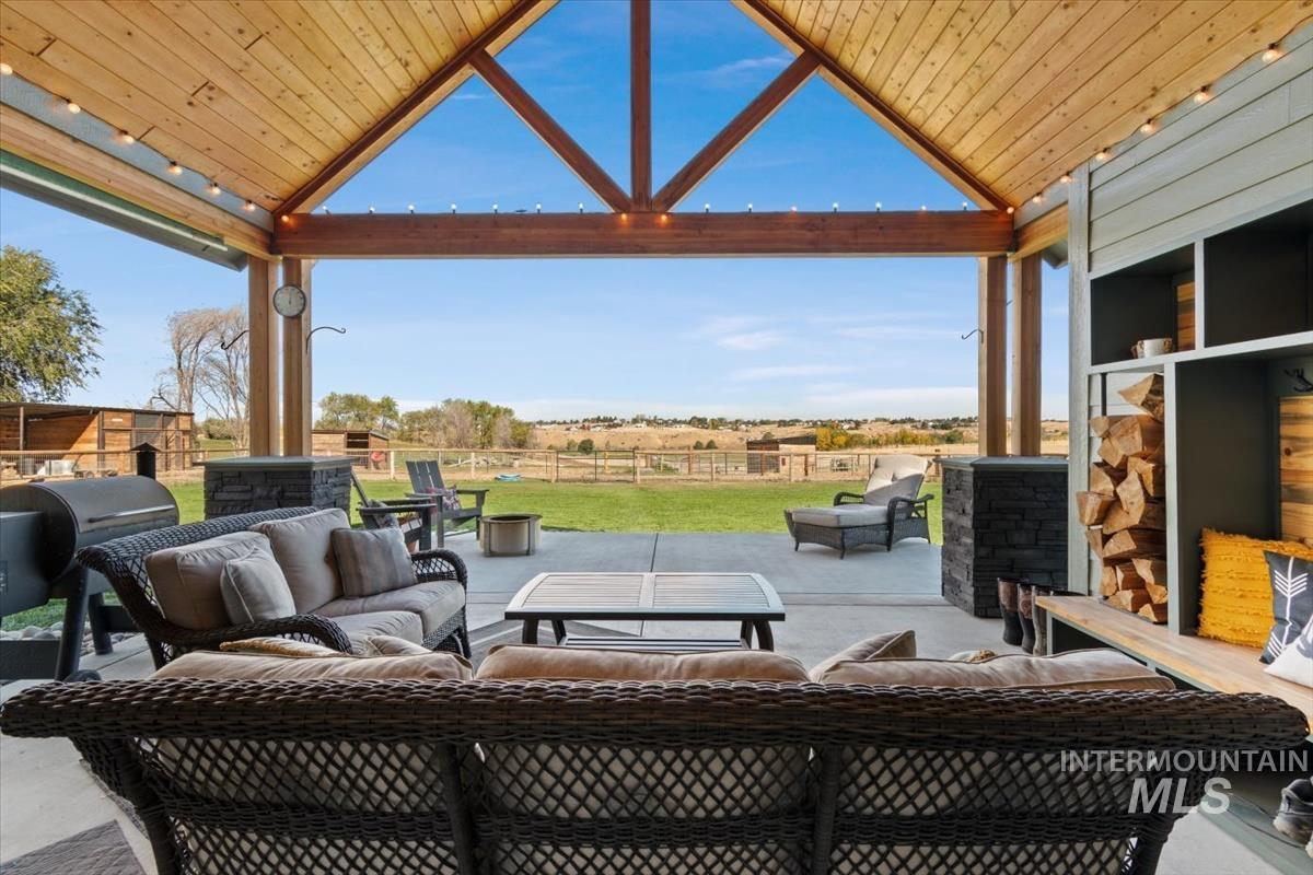 1730 Fairview Ave, Fruitland, Idaho 83619, 3 Bedrooms, 2 Bathrooms, Residential For Sale, Price $965,000, 99003844