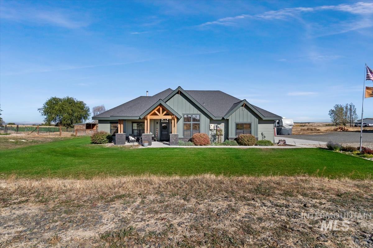 1730 Fairview Ave, Fruitland, Idaho 83619, 3 Bedrooms, 2 Bathrooms, Residential For Sale, Price $965,000, 99003844