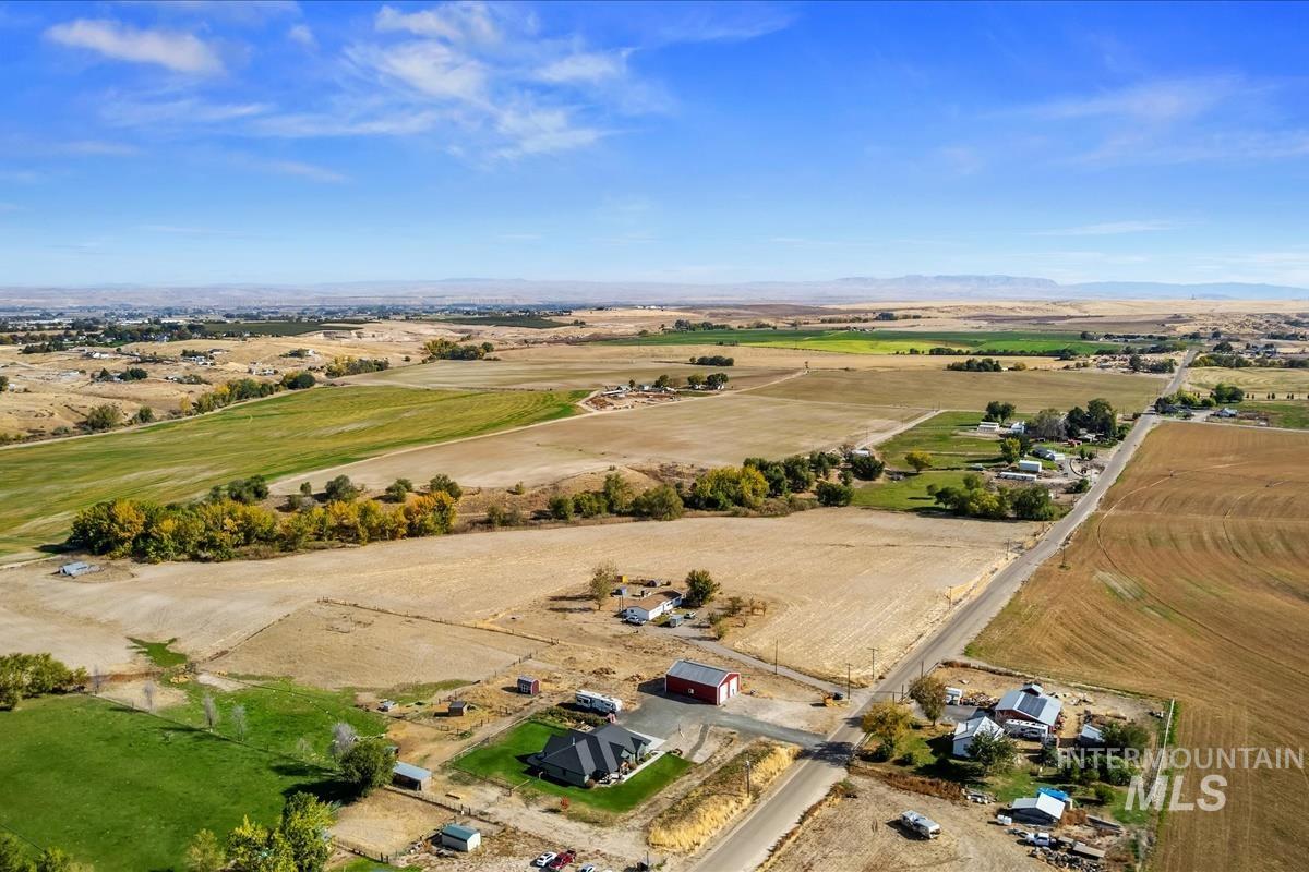 1730 Fairview Ave, Fruitland, Idaho 83619, 3 Bedrooms, 2 Bathrooms, Residential For Sale, Price $965,000, 99003844