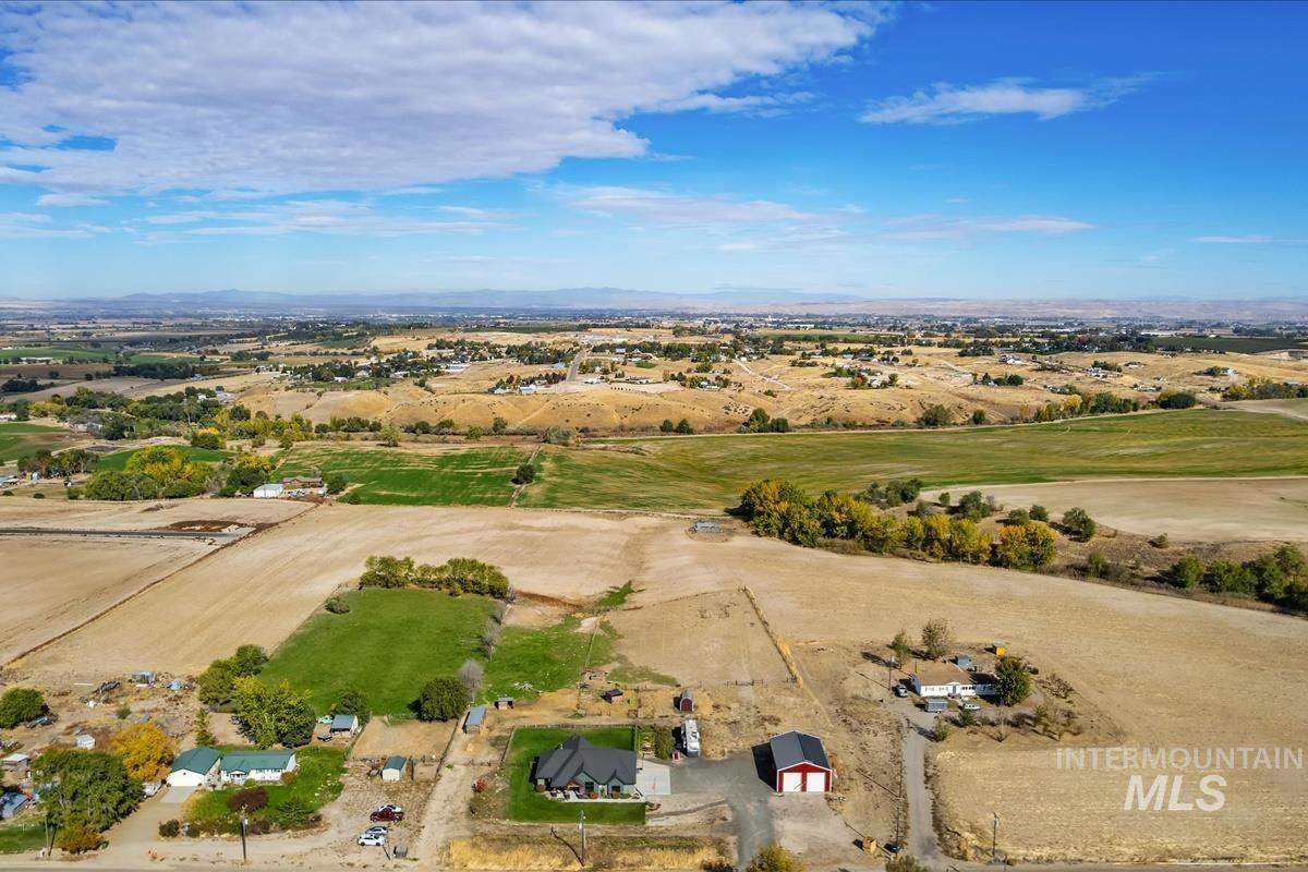 1730 Fairview Ave, Fruitland, Idaho 83619, 3 Bedrooms, 2 Bathrooms, Residential For Sale, Price $965,000, 99003844
