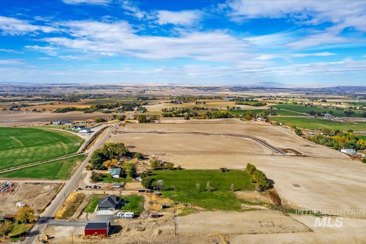 1730 Fairview Ave, Fruitland, Idaho 83619, 3 Bedrooms, 2 Bathrooms, Residential For Sale, Price $965,000, 99003844
