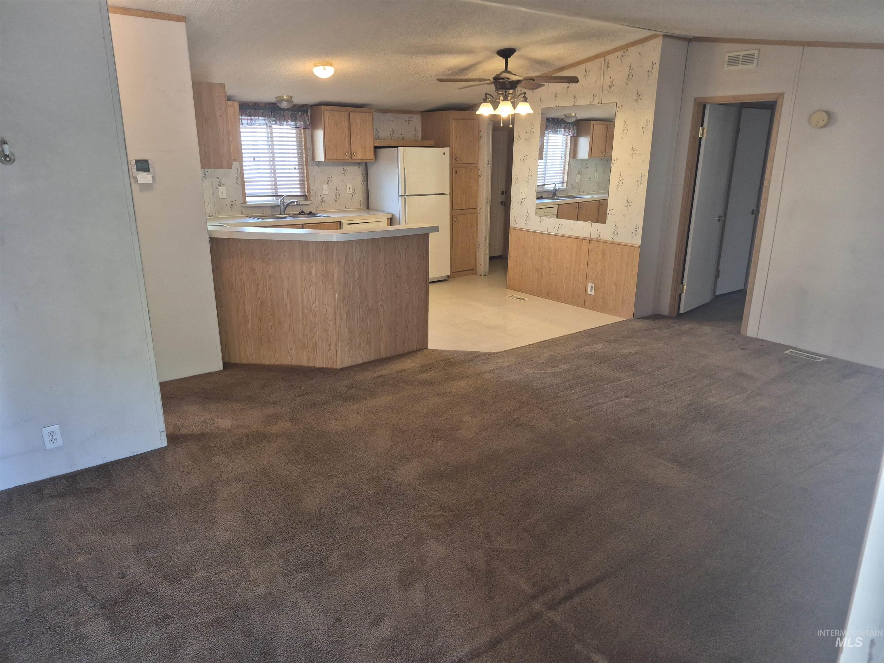 951 W Avalon St, Kuna, Idaho 83634, 3 Bedrooms, 2 Bathrooms, Residential For Sale, Price $99,500,MLS 99003848