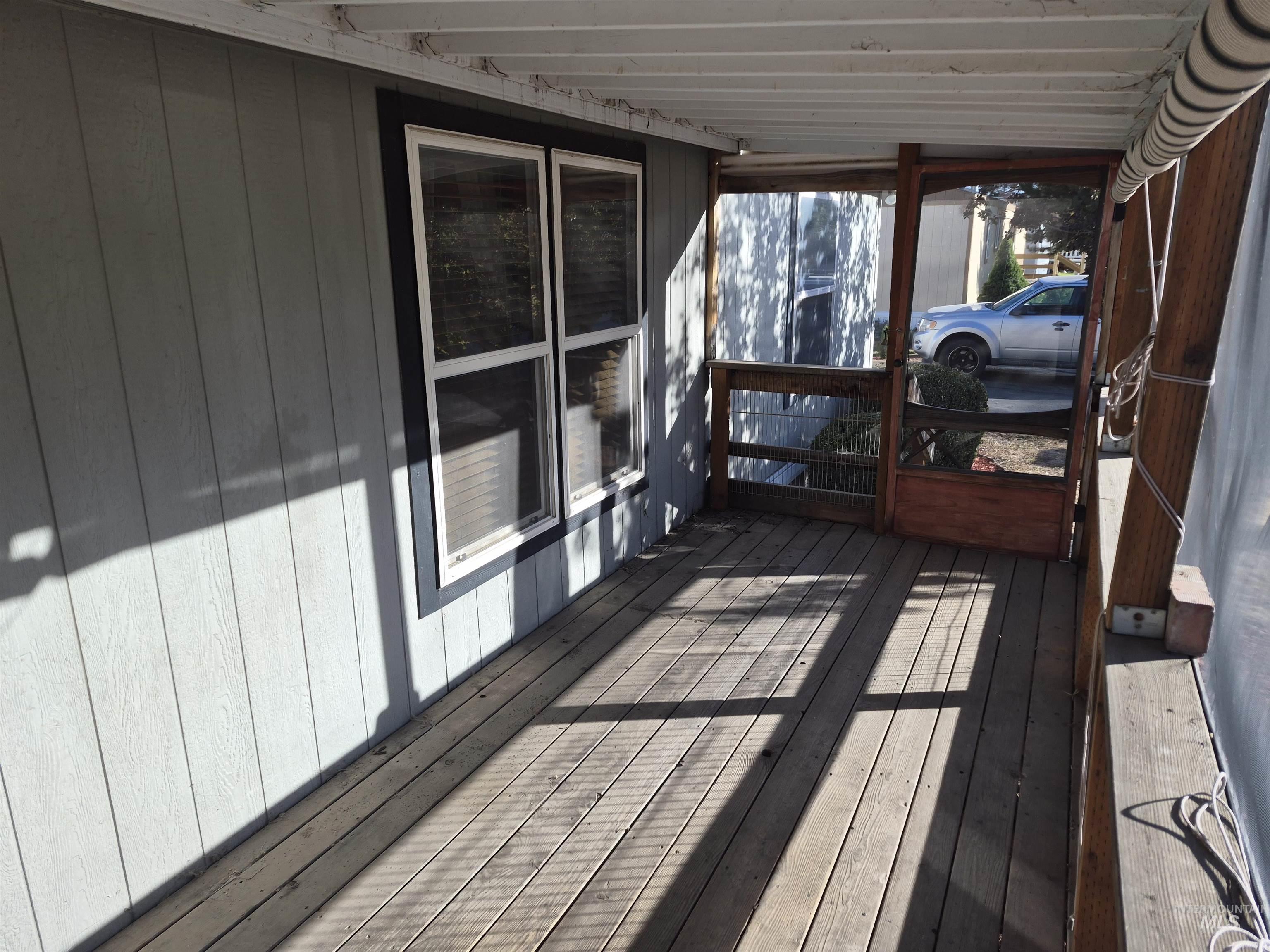 951 W Avalon St, Kuna, Idaho 83634, 3 Bedrooms, 2 Bathrooms, Residential For Sale, Price $99,500,MLS 99003848