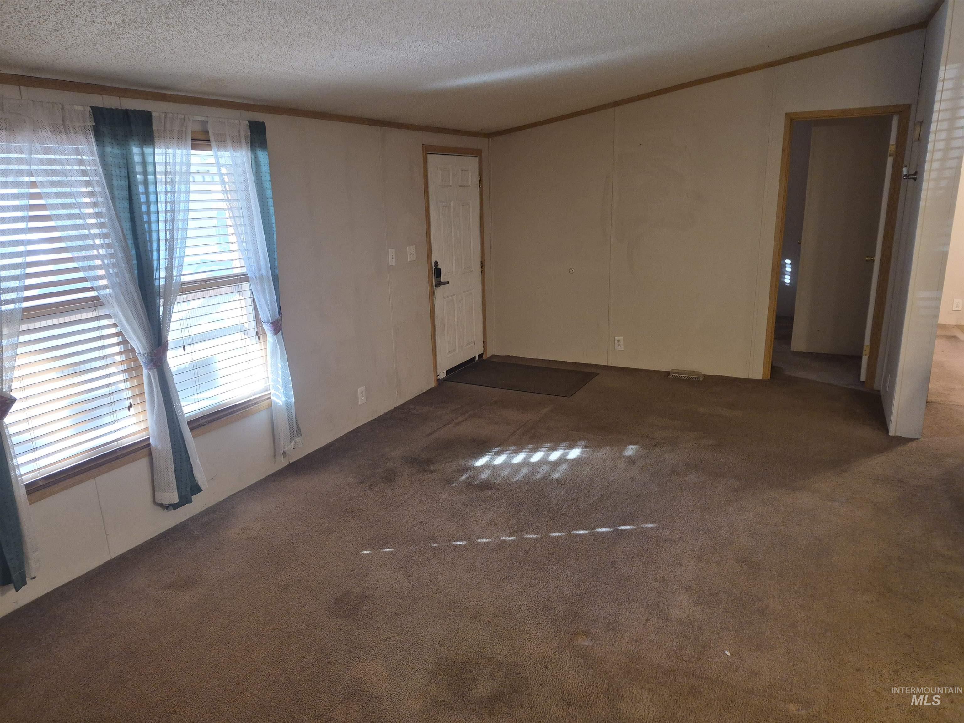 951 W Avalon St, Kuna, Idaho 83634, 3 Bedrooms, 2 Bathrooms, Residential For Sale, Price $99,500,MLS 99003848