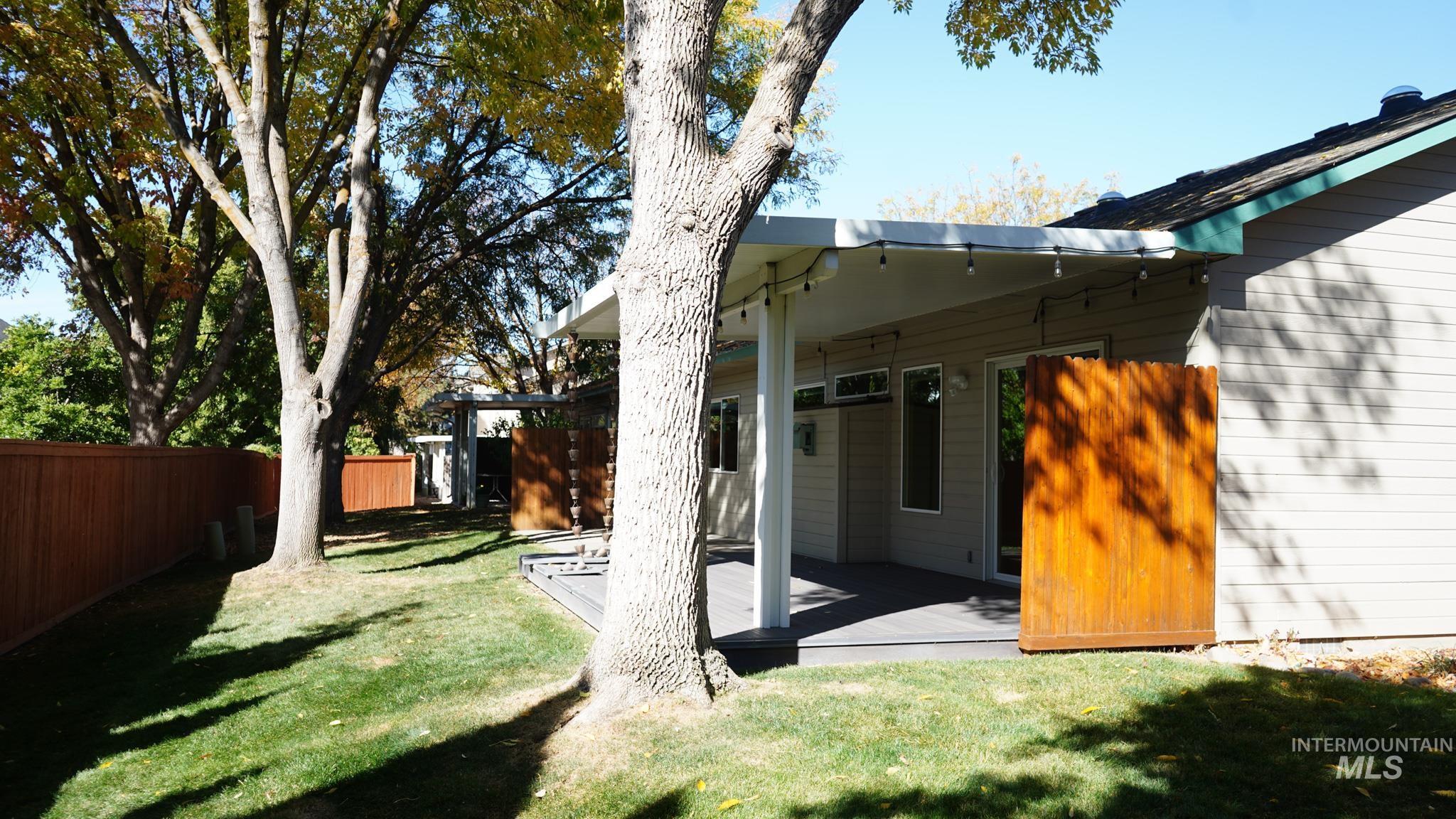 6032 N Cobbler Ln, Garden City, Idaho 83703, 3 Bedrooms, 2 Bathrooms, Residential For Sale, Price $499,900, 99003849