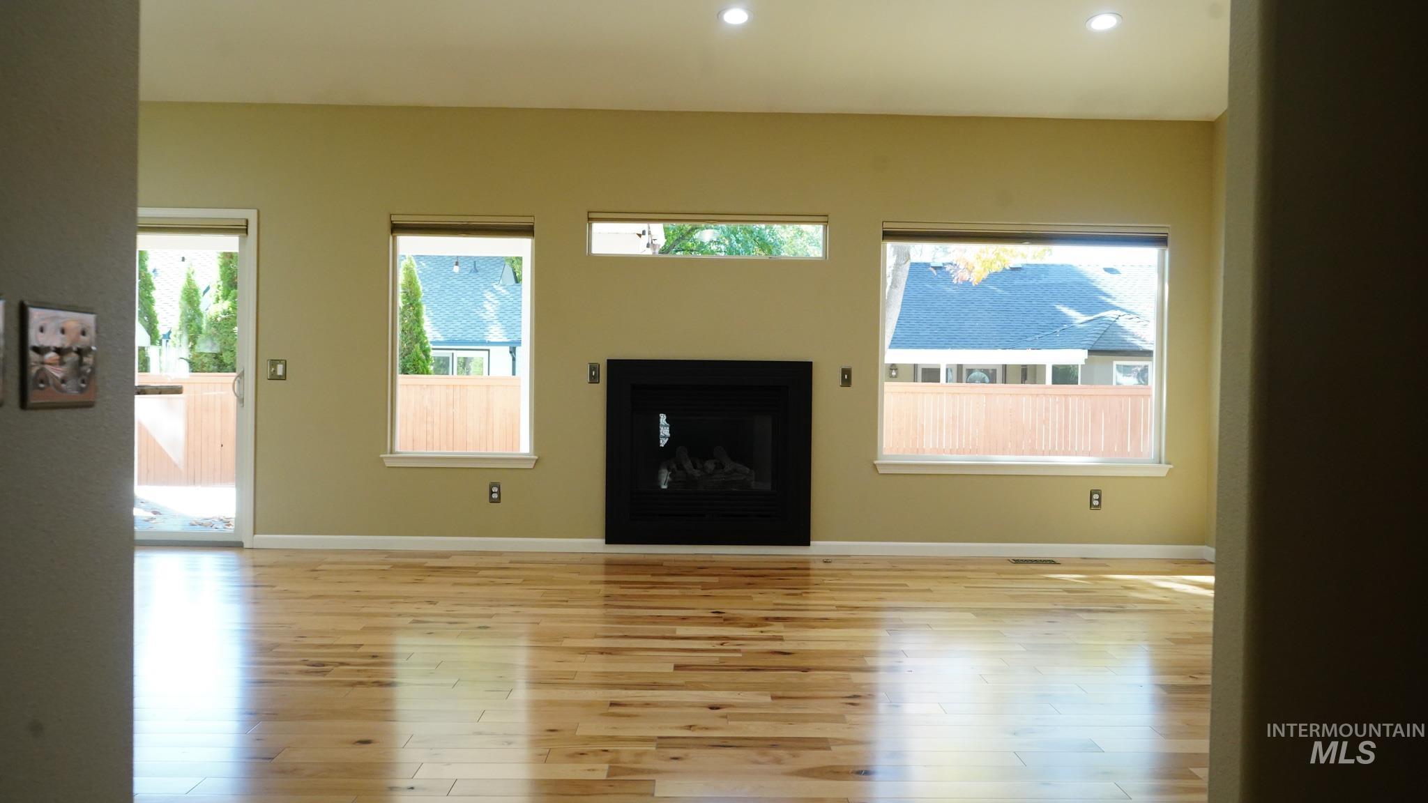 6032 N Cobbler Ln, Garden City, Idaho 83703, 3 Bedrooms, 2 Bathrooms, Residential For Sale, Price $499,900, 99003849