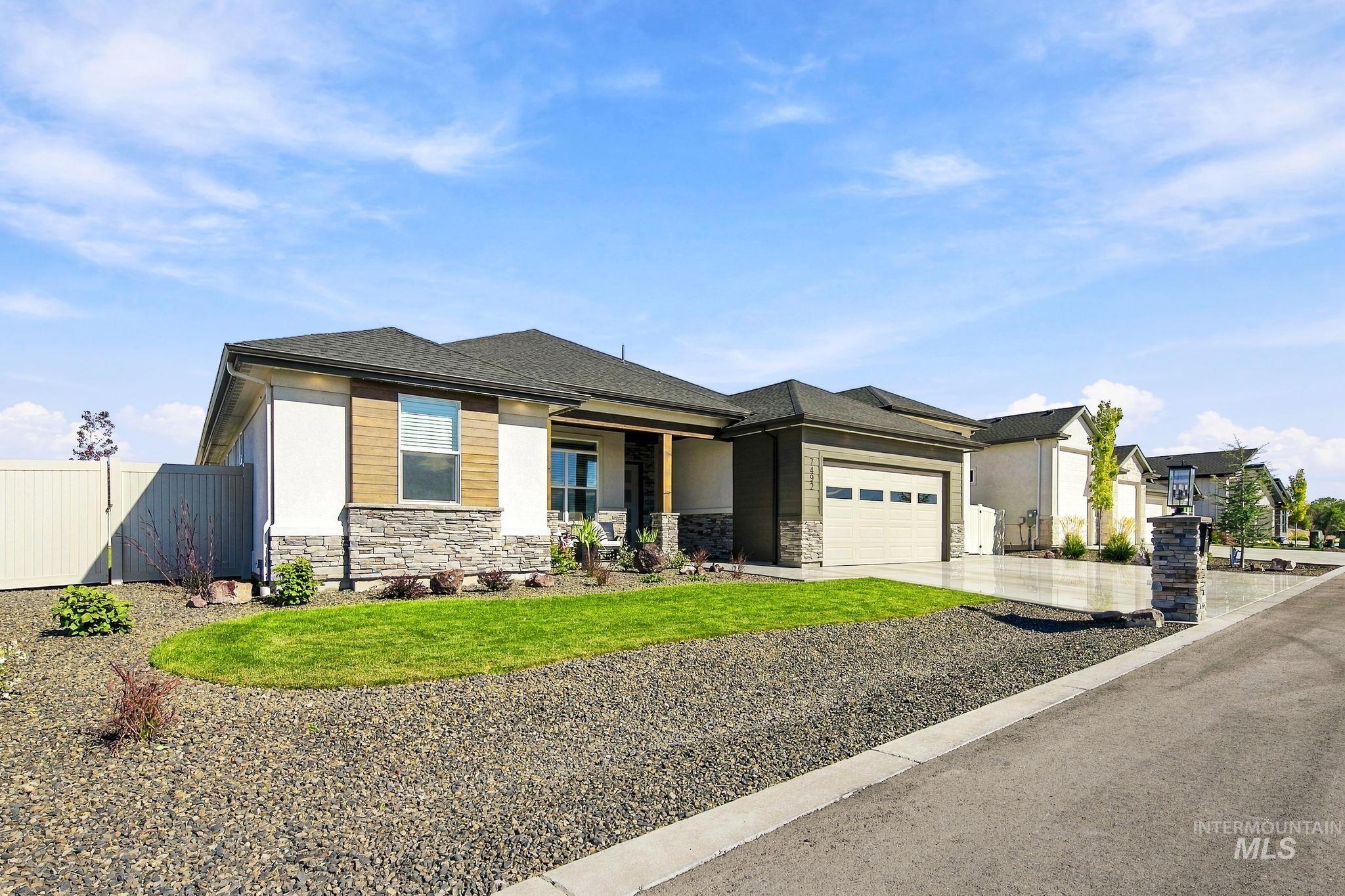 7492 E Newcastle Dr, Nampa, Idaho 83687, 3 Bedrooms, 2.5 Bathrooms, Residential For Sale, Price $975,000, 99003850