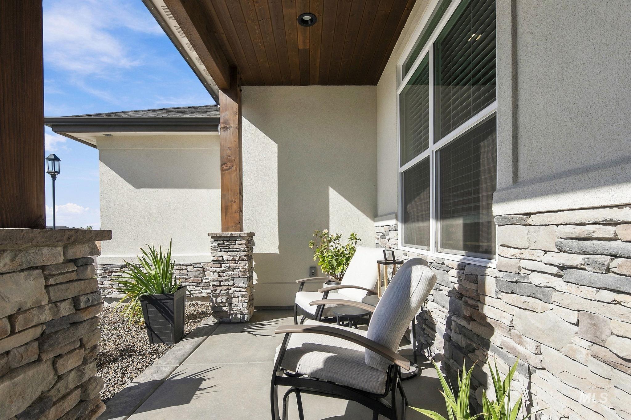 7492 E Newcastle Dr, Nampa, Idaho 83687, 3 Bedrooms, 2.5 Bathrooms, Residential For Sale, Price $975,000, 99003850