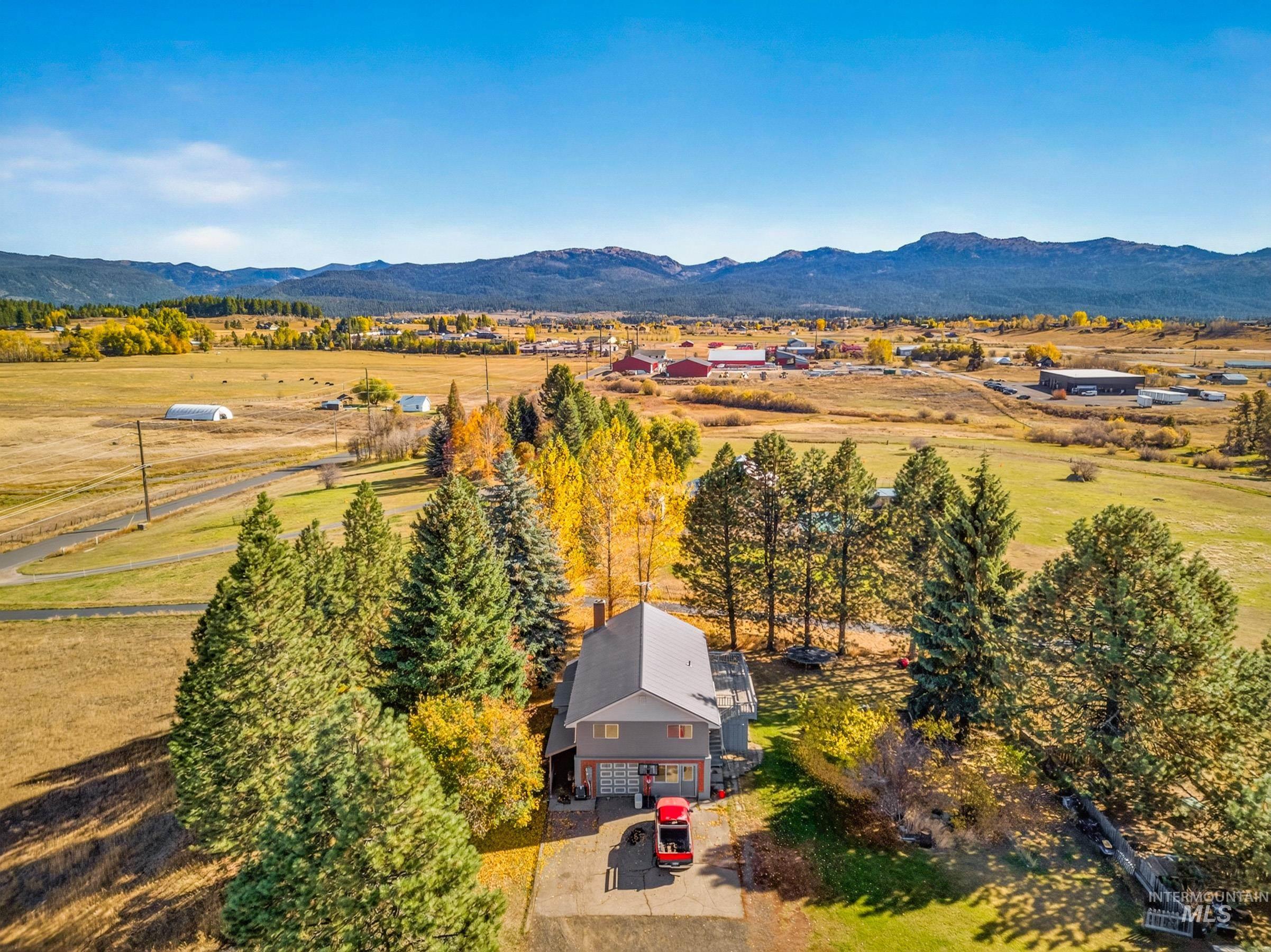 43 Johnson Ln., McCall, Idaho 83638, 4 Bedrooms, 2 Bathrooms, Residential For Sale, Price $899,000, 99003854