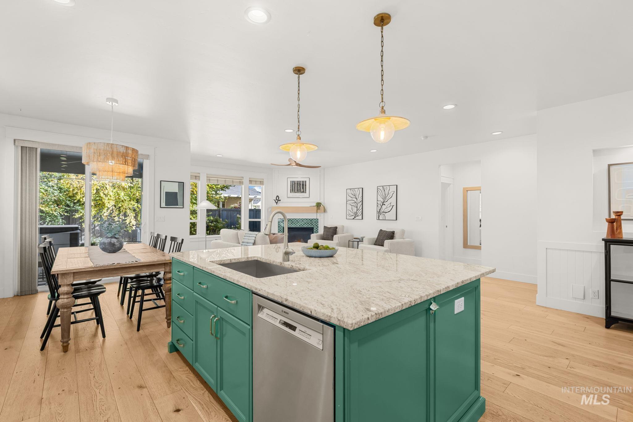 5476 S Pinland Ave, Meridian, Idaho 83642, 4 Bedrooms, 3 Bathrooms, Residential For Sale, Price $849,900, 99003855