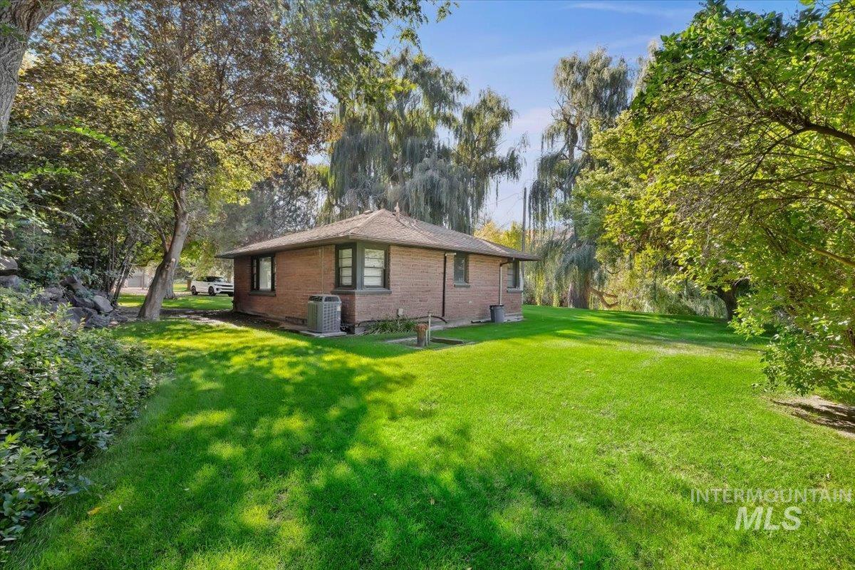 3624 N 3200 E, Kimberly, Idaho 83341, 3 Bedrooms, 2 Bathrooms, Residential For Sale, Price $1,440,900, 99003856