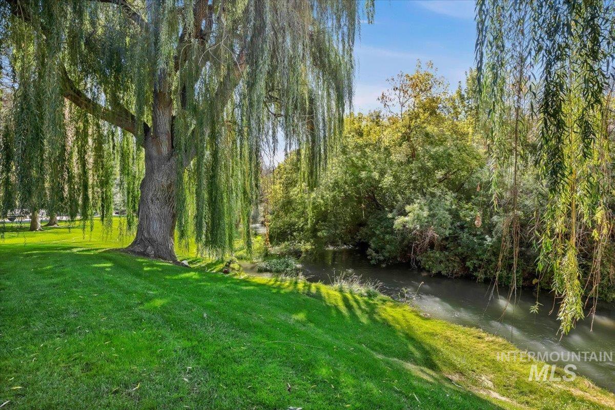 3624 N 3200 E, Kimberly, Idaho 83341, 3 Bedrooms, 2 Bathrooms, Residential For Sale, Price $1,440,900, 99003856