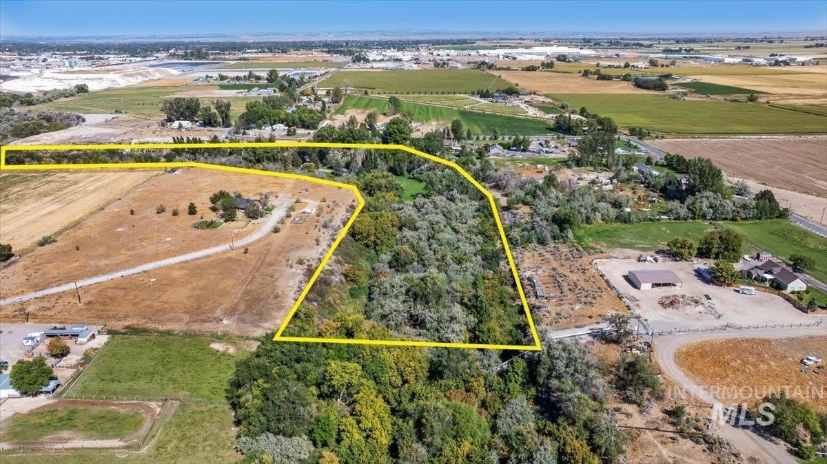 3624 N 3200 E, Kimberly, Idaho 83341, 3 Bedrooms, 2 Bathrooms, Residential For Sale, Price $1,440,900, 99003856