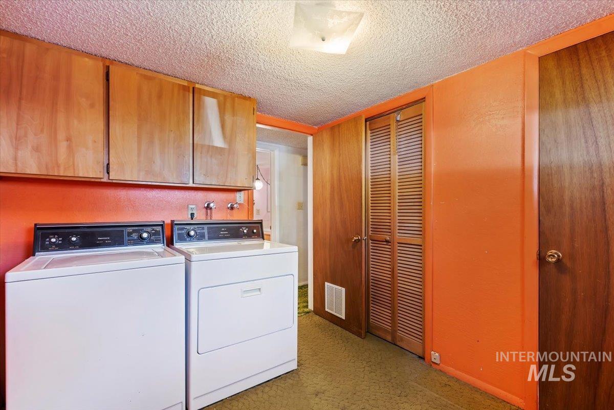 1920 N 15th St., Boise, Idaho 83702, 3 Bedrooms, 1.5 Bathrooms, Residential For Sale, Price $575,000, 99003859