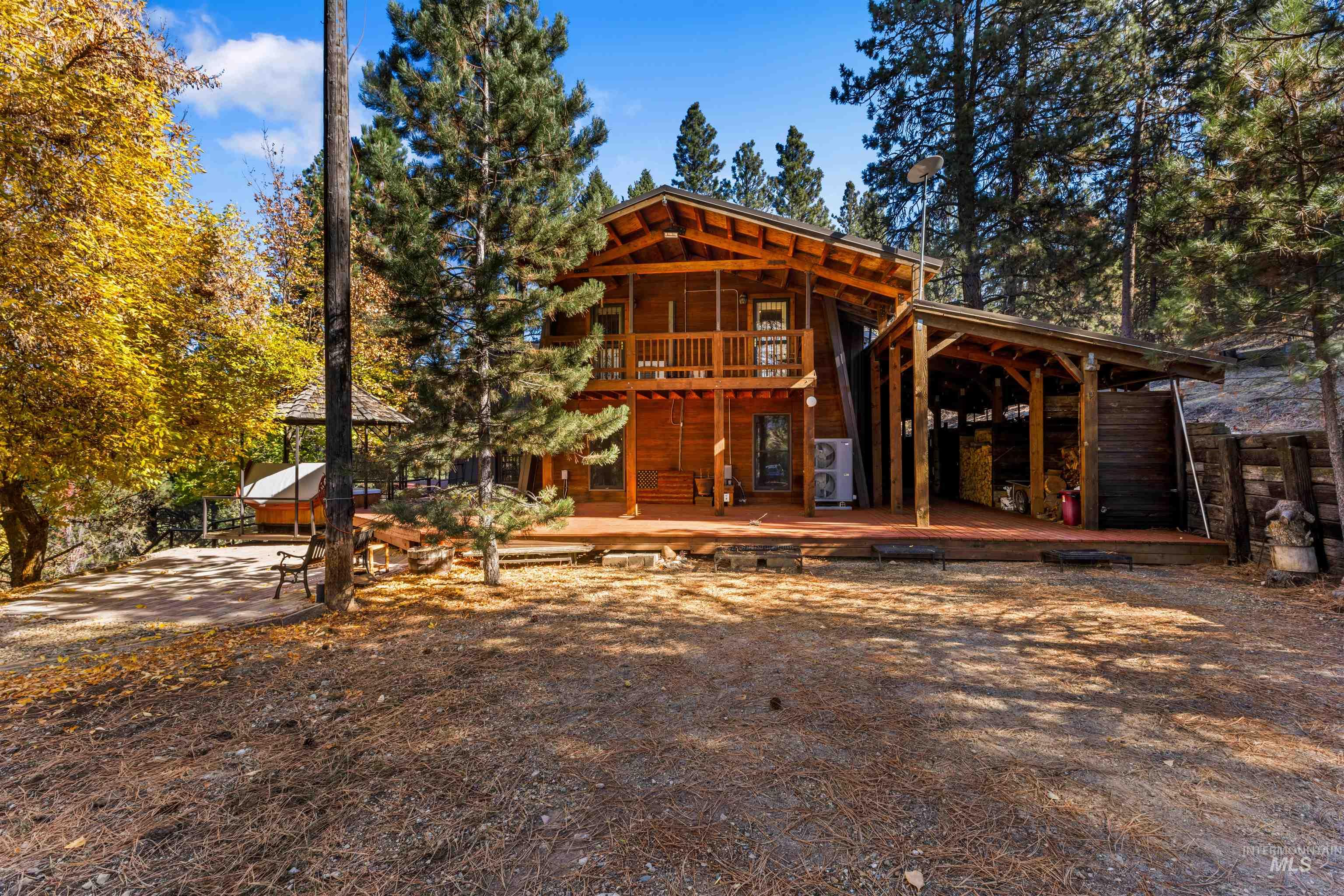 417 Rimview Drive, Boise, Idaho 83716, 3 Bedrooms, 3 Bathrooms, Residential For Sale, Price $950,000,MLS 99003863