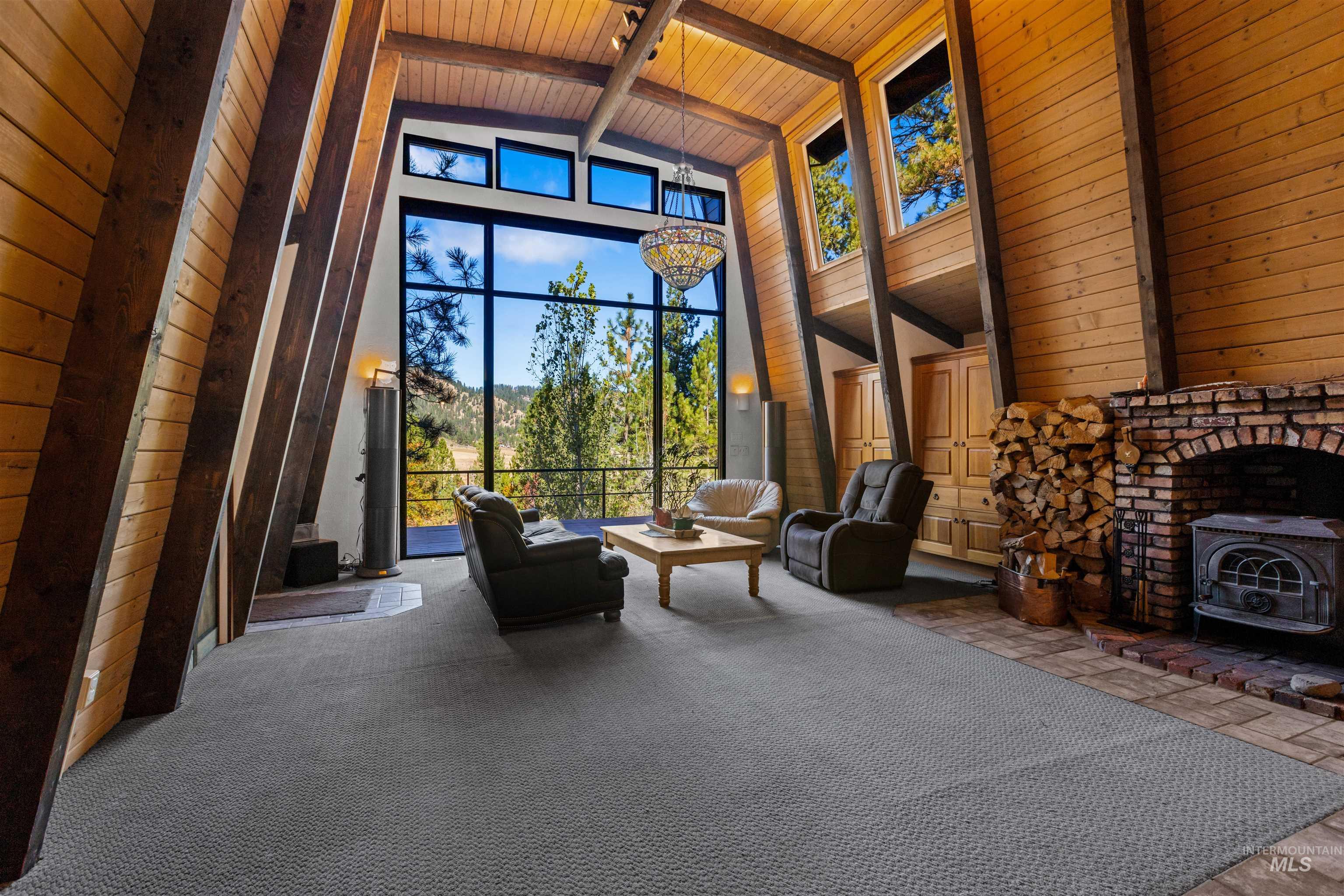 417 Rimview Drive, Boise, Idaho 83716, 3 Bedrooms, 3 Bathrooms, Residential For Sale, Price $950,000,MLS 99003863