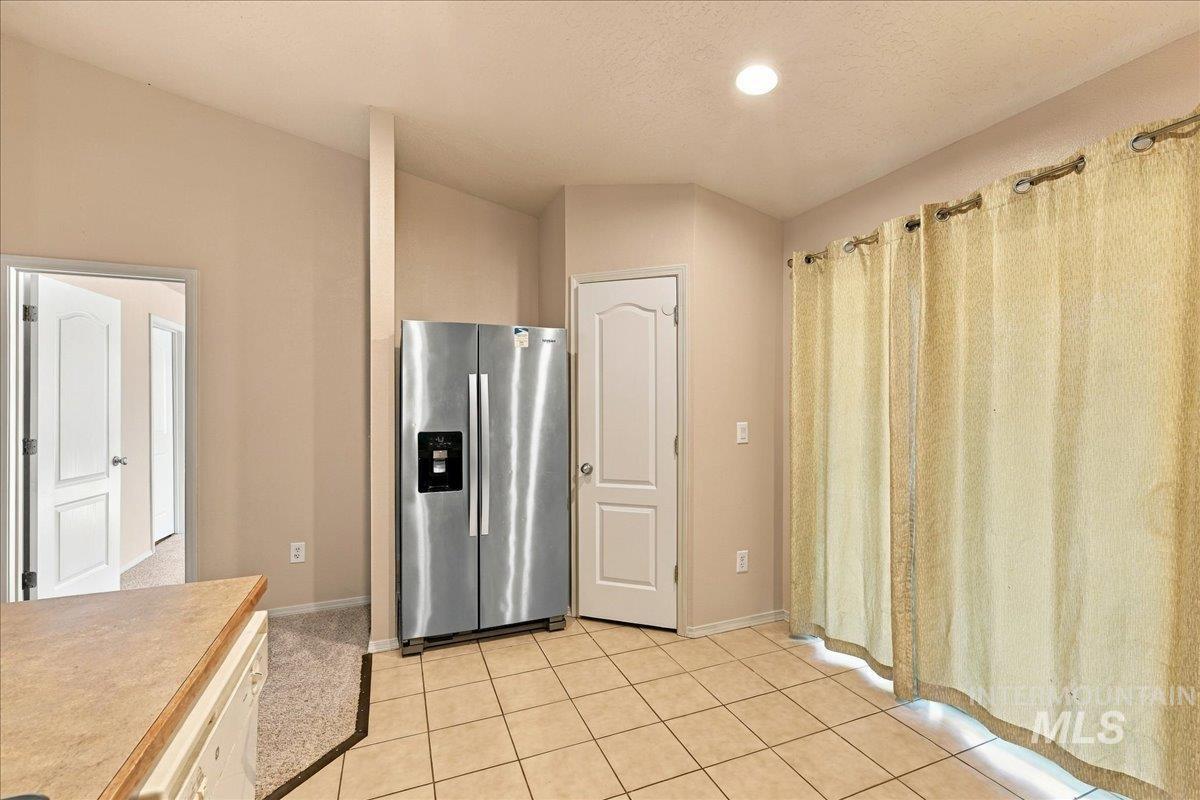 6952 S DEWBERRY, Boise, Idaho 83709, 3 Bedrooms, 2 Bathrooms, Residential For Sale, Price $375,000,MLS 99003865