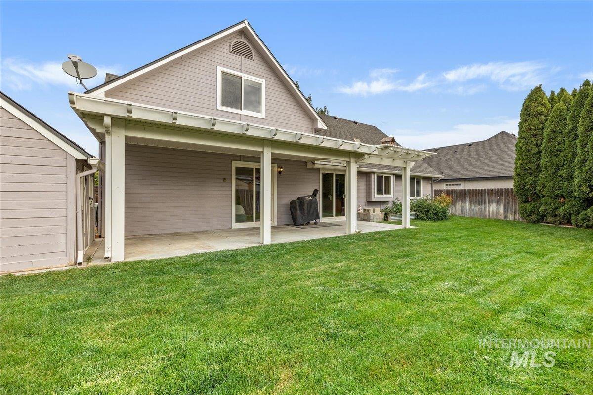 1825 W Blossom Ave, Nampa, Idaho 83651, 4 Bedrooms, 3 Bathrooms, Residential For Sale, Price $450,000, 99003867