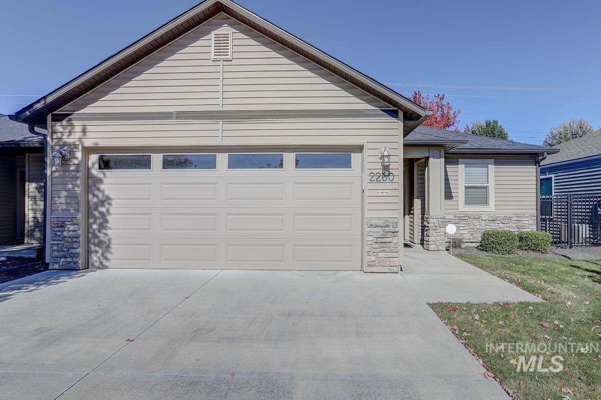 2260 E Ringneck St, Meridian, Idaho 83646, 2 Bedrooms, 2 Bathrooms, Residential For Sale, Price $410,000,MLS 99003869
