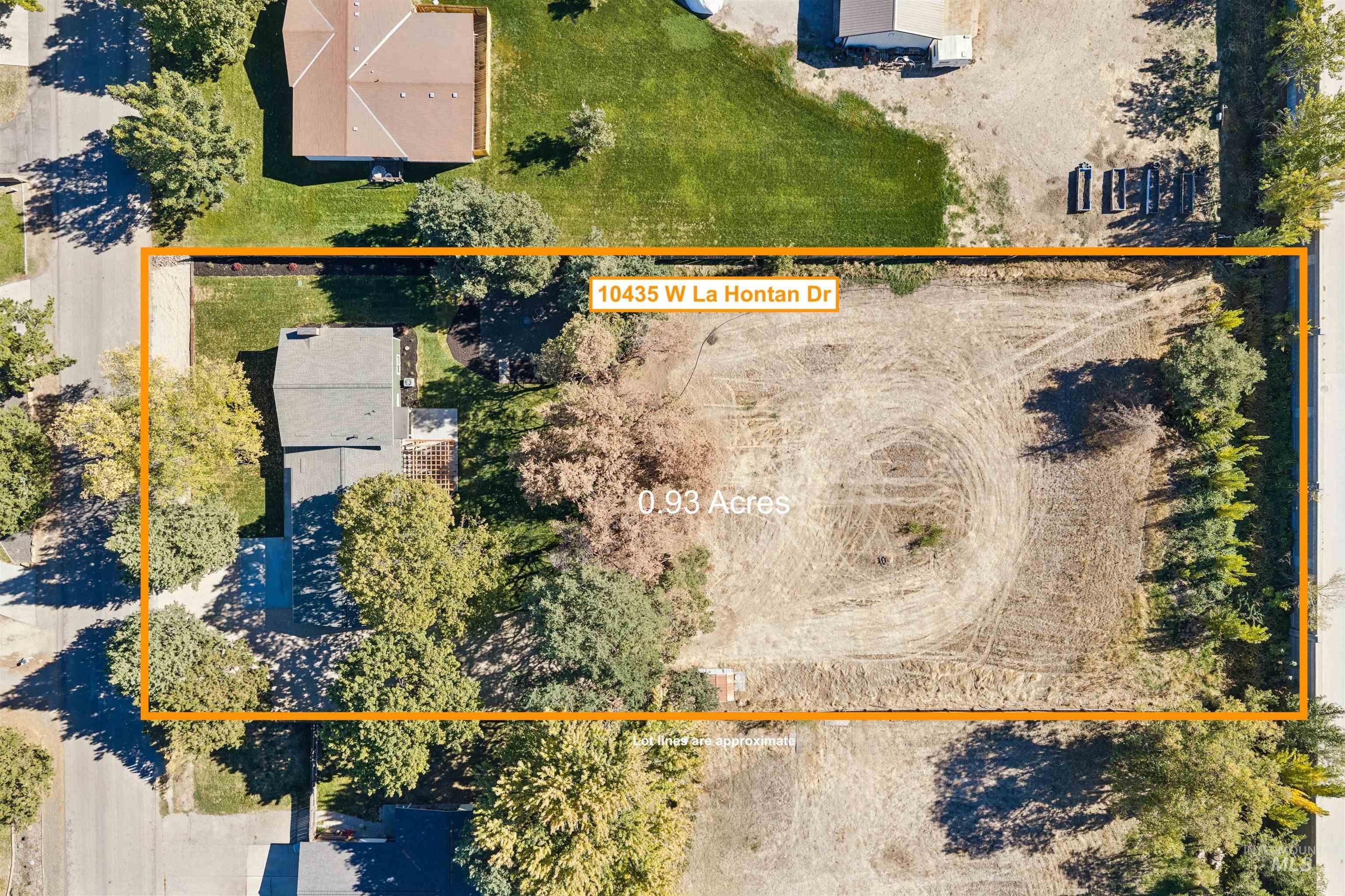 10435 W La Hontan Drive, Boise, Idaho 83709, 4 Bedrooms, 3 Bathrooms, Residential For Sale, Price $895,000,MLS 99003871