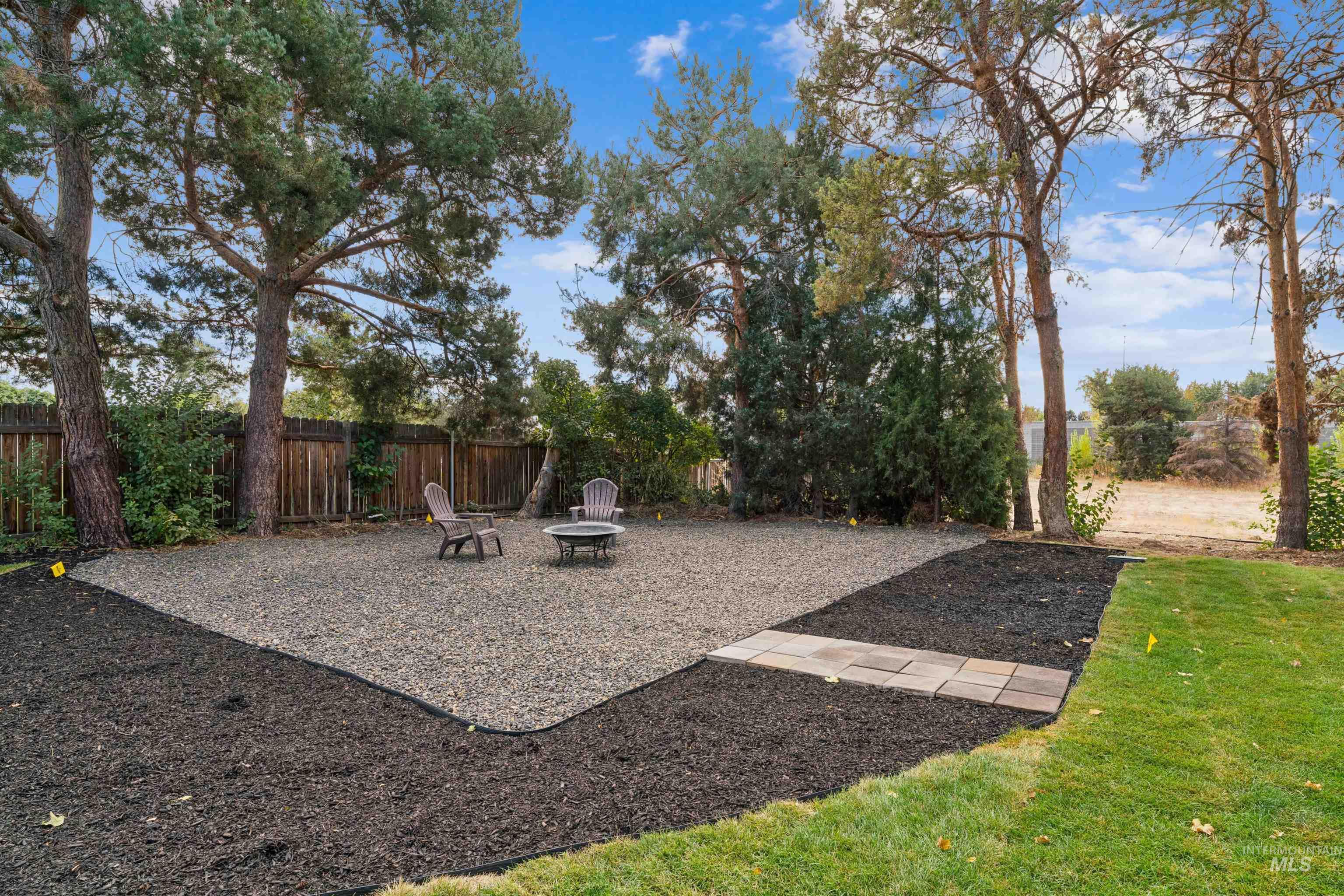 10435 W La Hontan Drive, Boise, Idaho 83709, 4 Bedrooms, 3 Bathrooms, Residential For Sale, Price $895,000,MLS 99003871