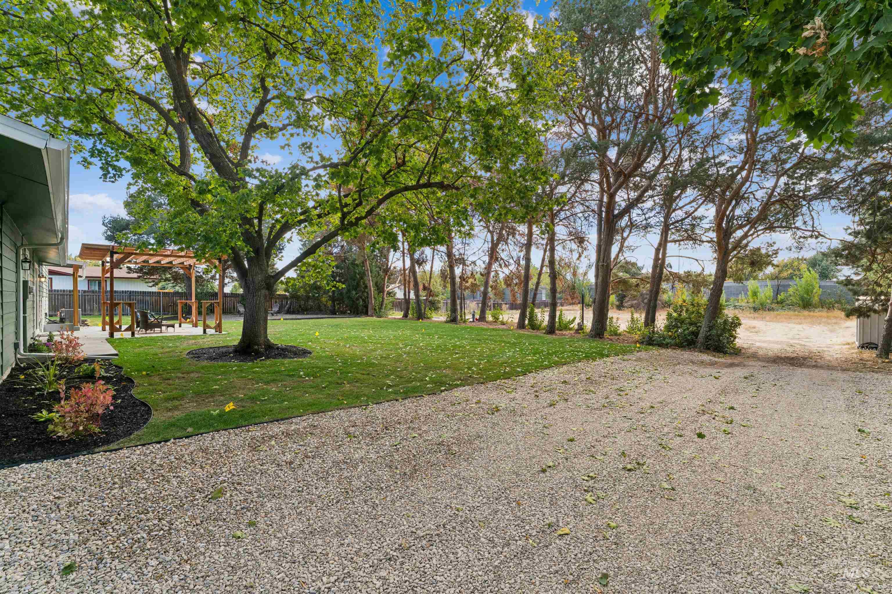 10435 W La Hontan Drive, Boise, Idaho 83709, 4 Bedrooms, 3 Bathrooms, Residential For Sale, Price $895,000,MLS 99003871