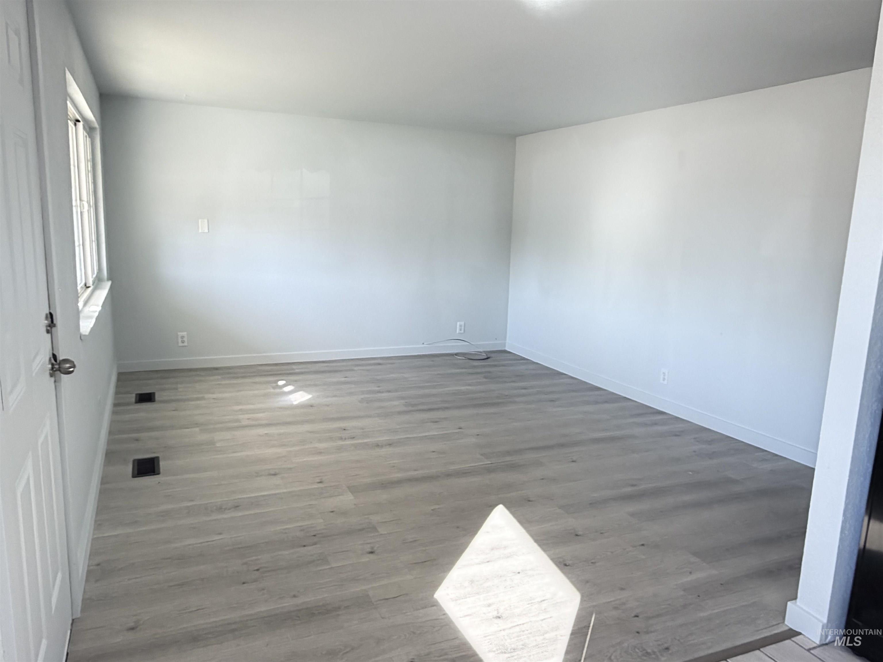 210 Erickson Ave, Emmett, Idaho 83617, 3 Bedrooms, 1 Bathroom, Residential For Sale, Price $310,000,MLS 99003873