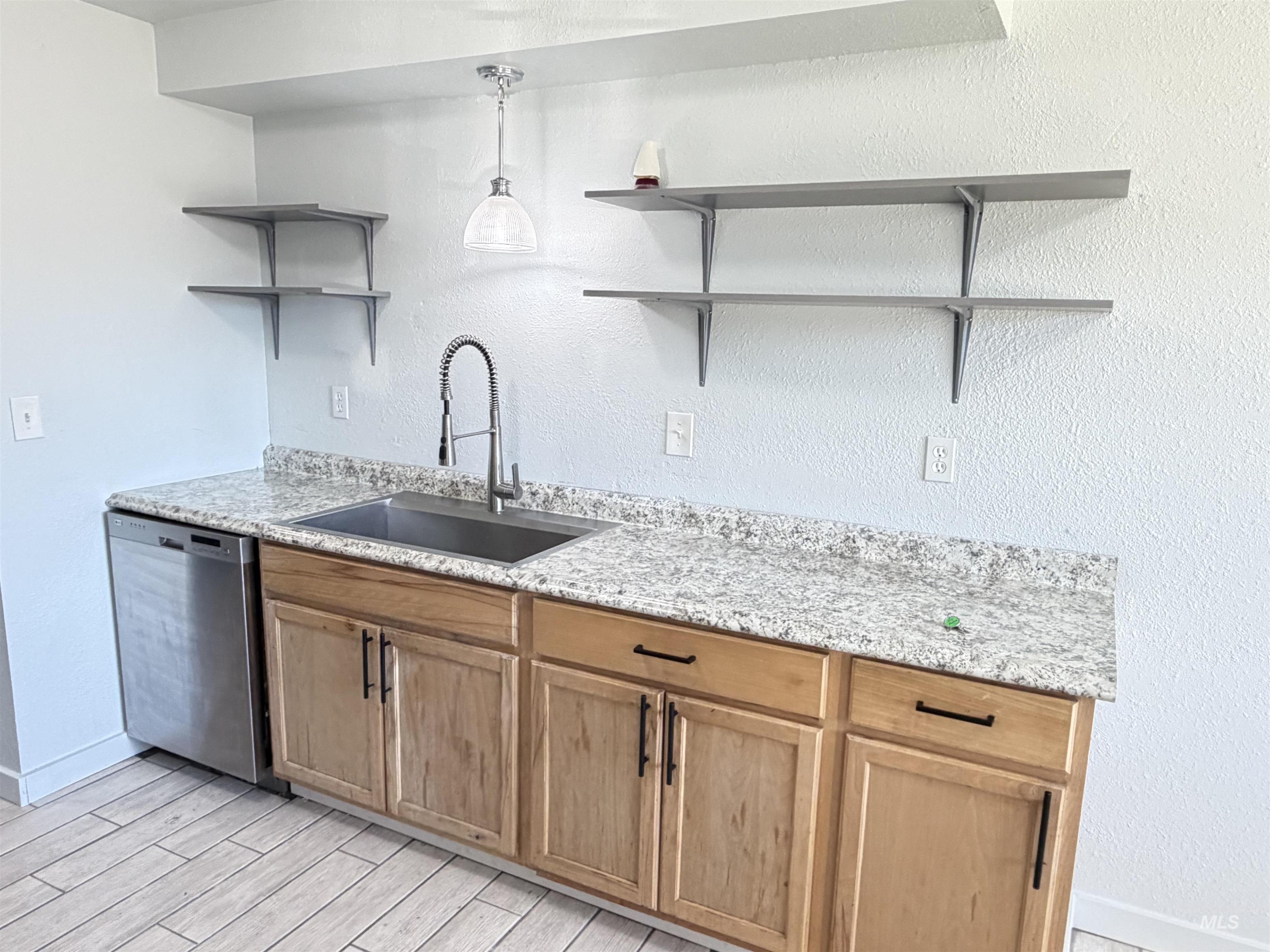 210 Erickson Ave, Emmett, Idaho 83617, 3 Bedrooms, 1 Bathroom, Residential For Sale, Price $310,000,MLS 99003873