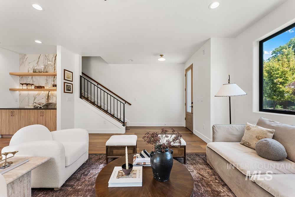 3449 N 33rd St, Boise, Idaho 83703, 3 Bedrooms, 2.5 Bathrooms, Residential For Sale, Price $649,900, 99003878