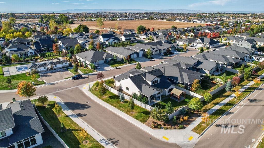 4148 E Cleary St, Meridian, Idaho 83642, 3 Bedrooms, 3 Bathrooms, Residential For Sale, Price $815,000,MLS 99003879