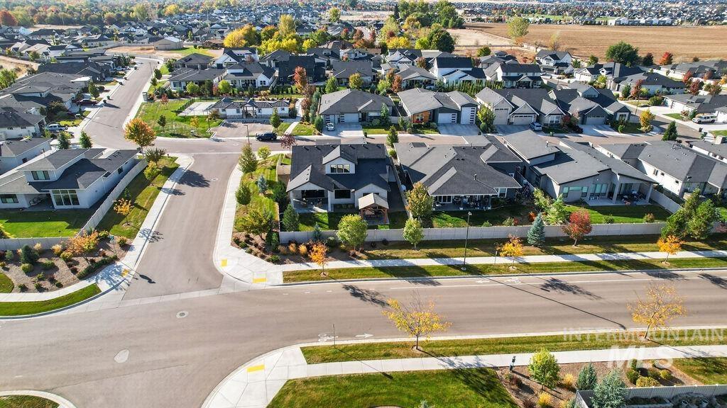 4148 E Cleary St, Meridian, Idaho 83642, 3 Bedrooms, 3 Bathrooms, Residential For Sale, Price $815,000,MLS 99003879