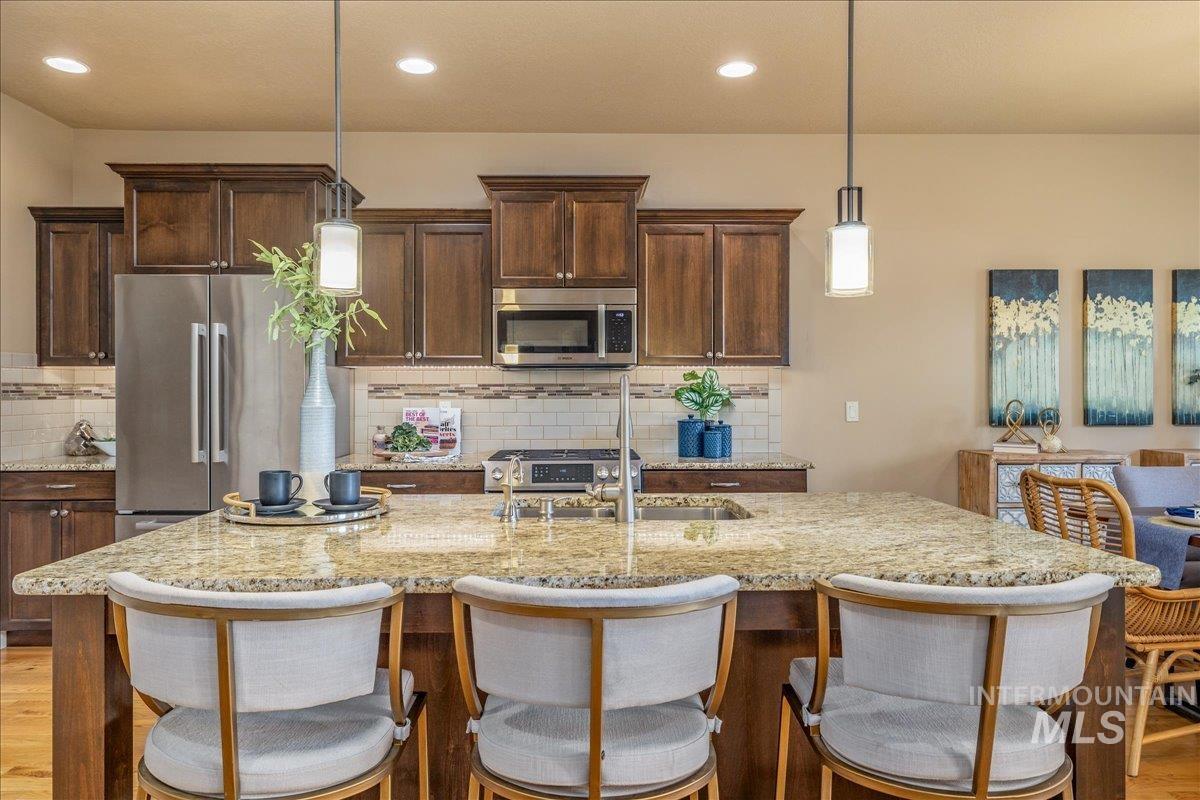 9683 W Wildbranch Dr, Star, Idaho 83669, 3 Bedrooms, 2 Bathrooms, Residential For Sale, Price $574,900,MLS 99003884