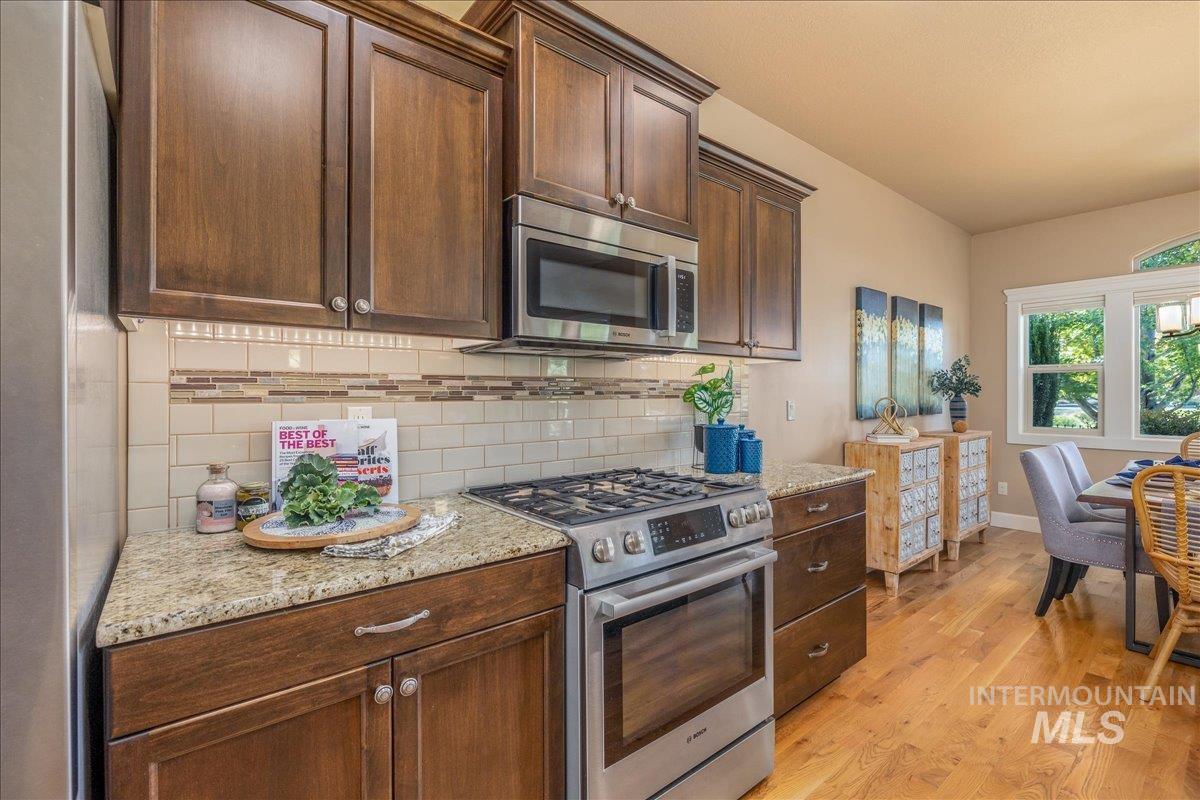 9683 W Wildbranch Dr, Star, Idaho 83669, 3 Bedrooms, 2 Bathrooms, Residential For Sale, Price $574,900,MLS 99003884